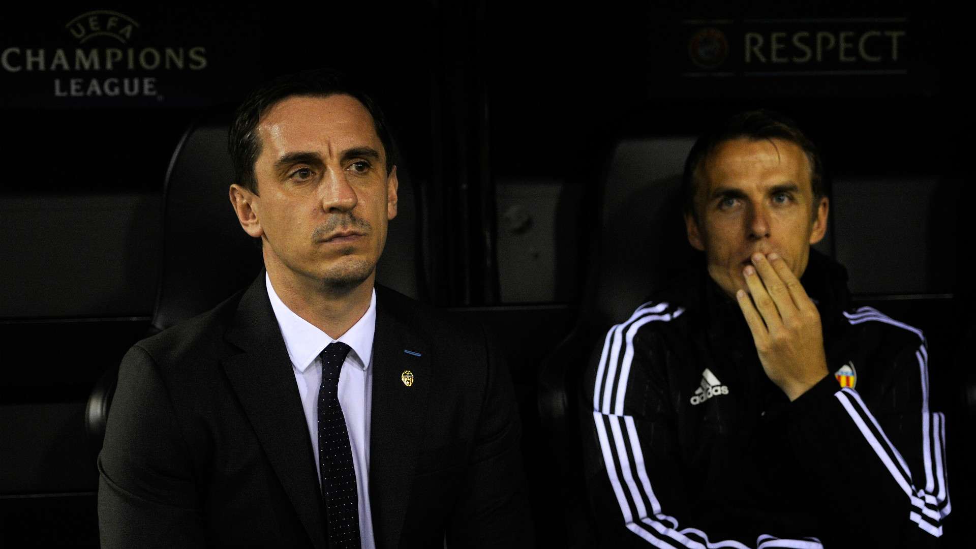 Gary Neville Phill Neville Valencia Olympique Lyon Champions League
