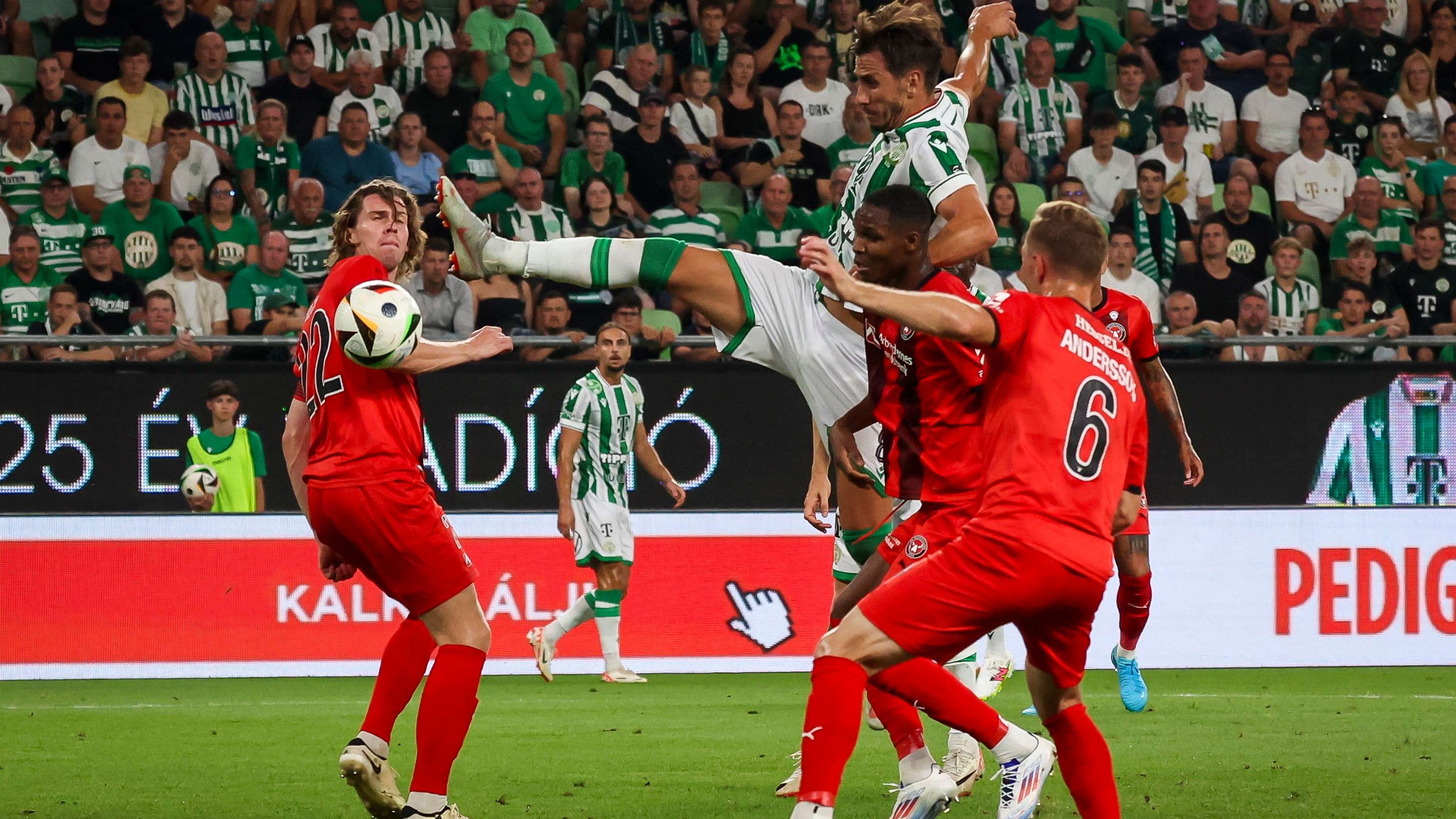 Ferencváros v Midtjylland