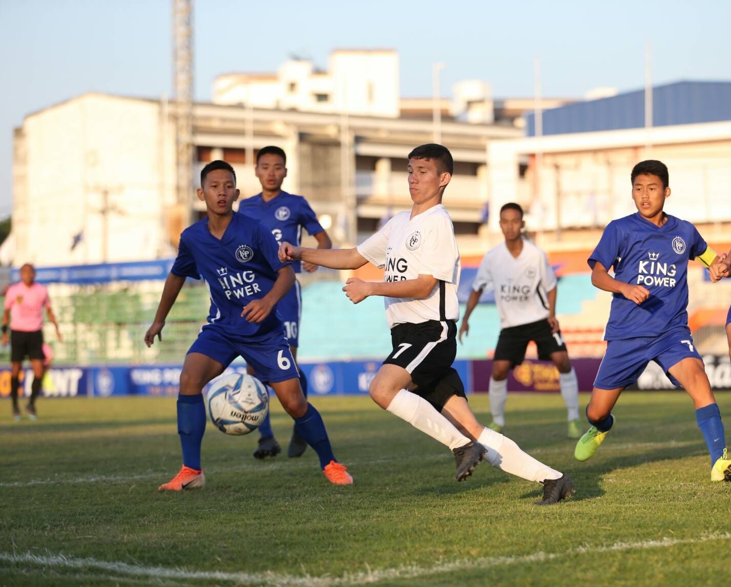 คิง เพาเวอร์ คัพ 5/12/2019