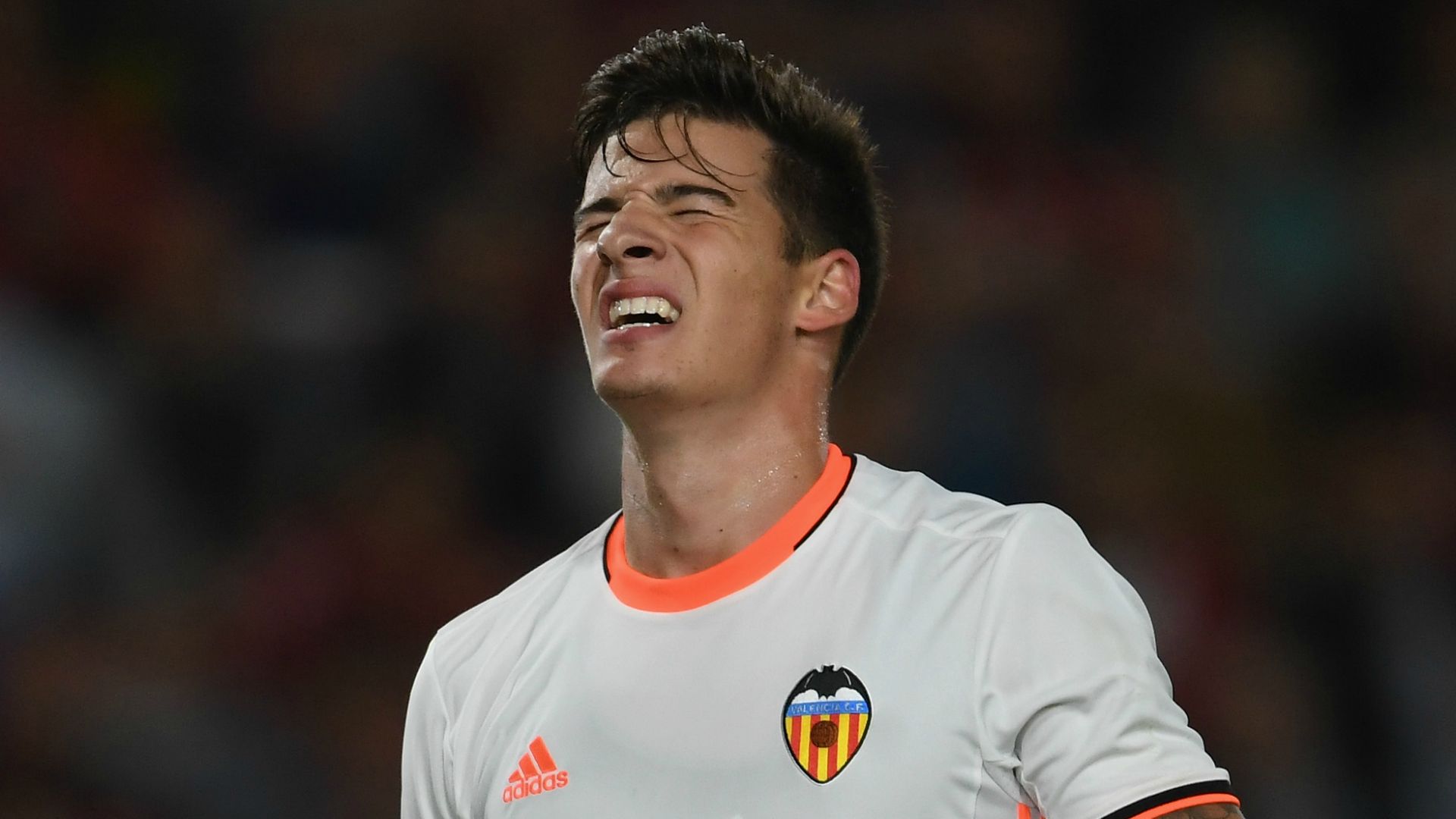 Santi Mina Valencia La Liga