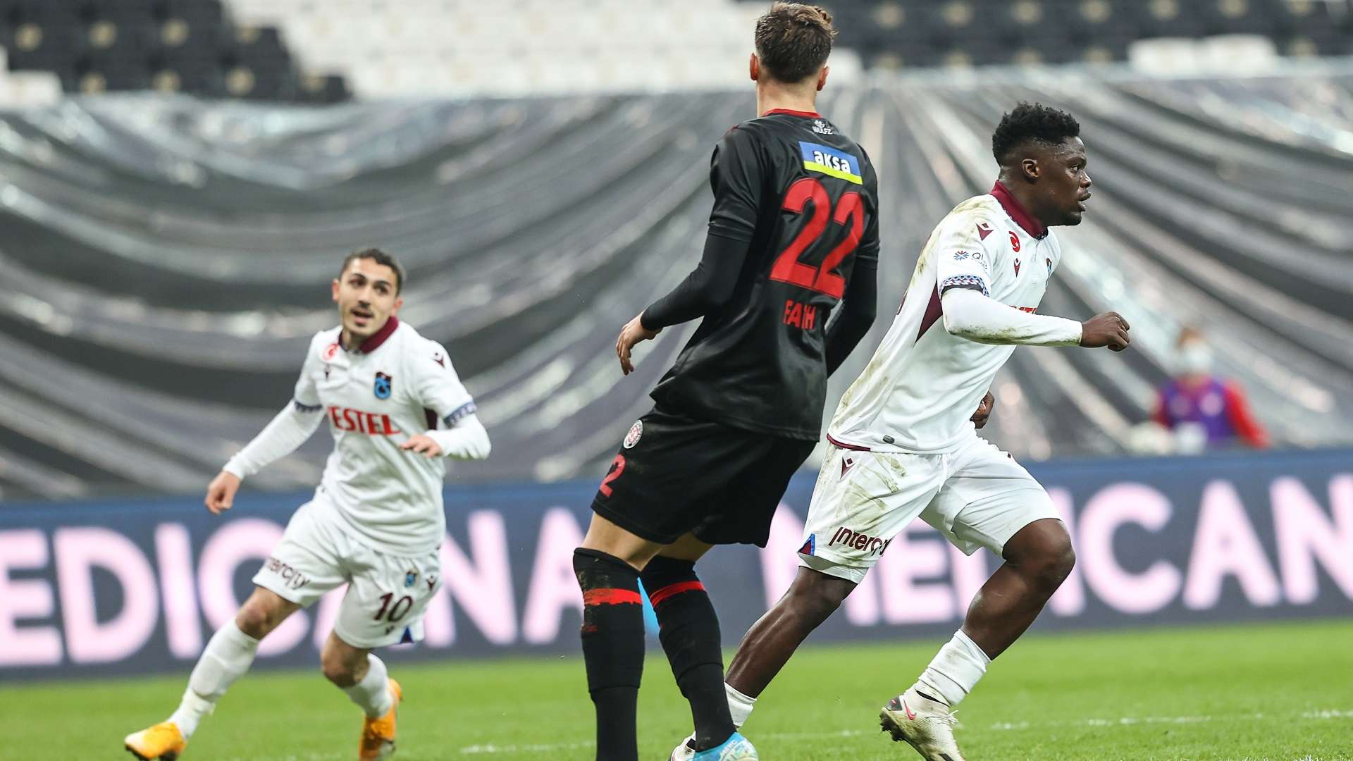 Caleb Ekuban Karagümrük Trabzonspor