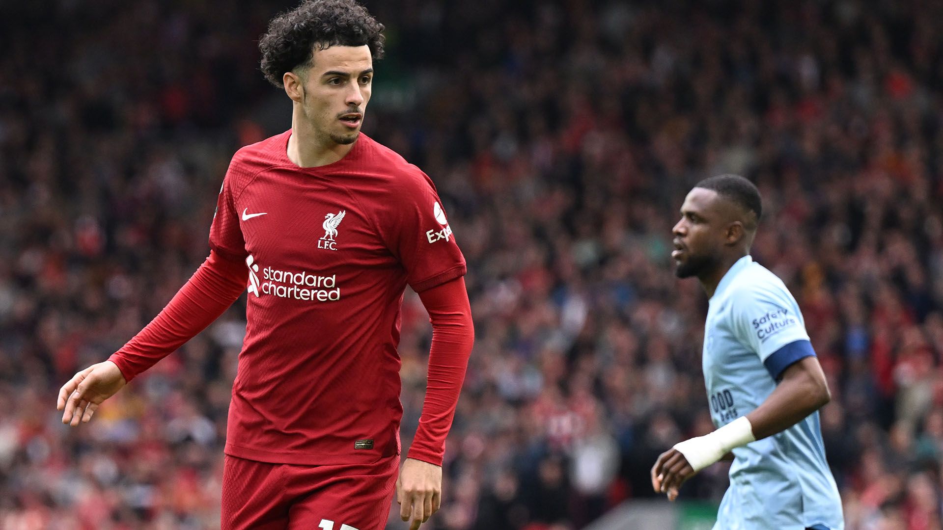 Curtis Jones Liverpool Brentford 2022-23