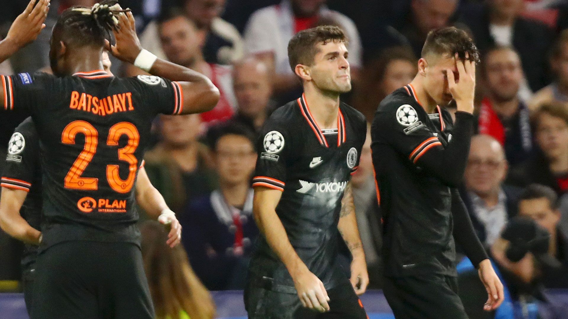 Christian Pulisic and Mason Mount Chelsea Ajax