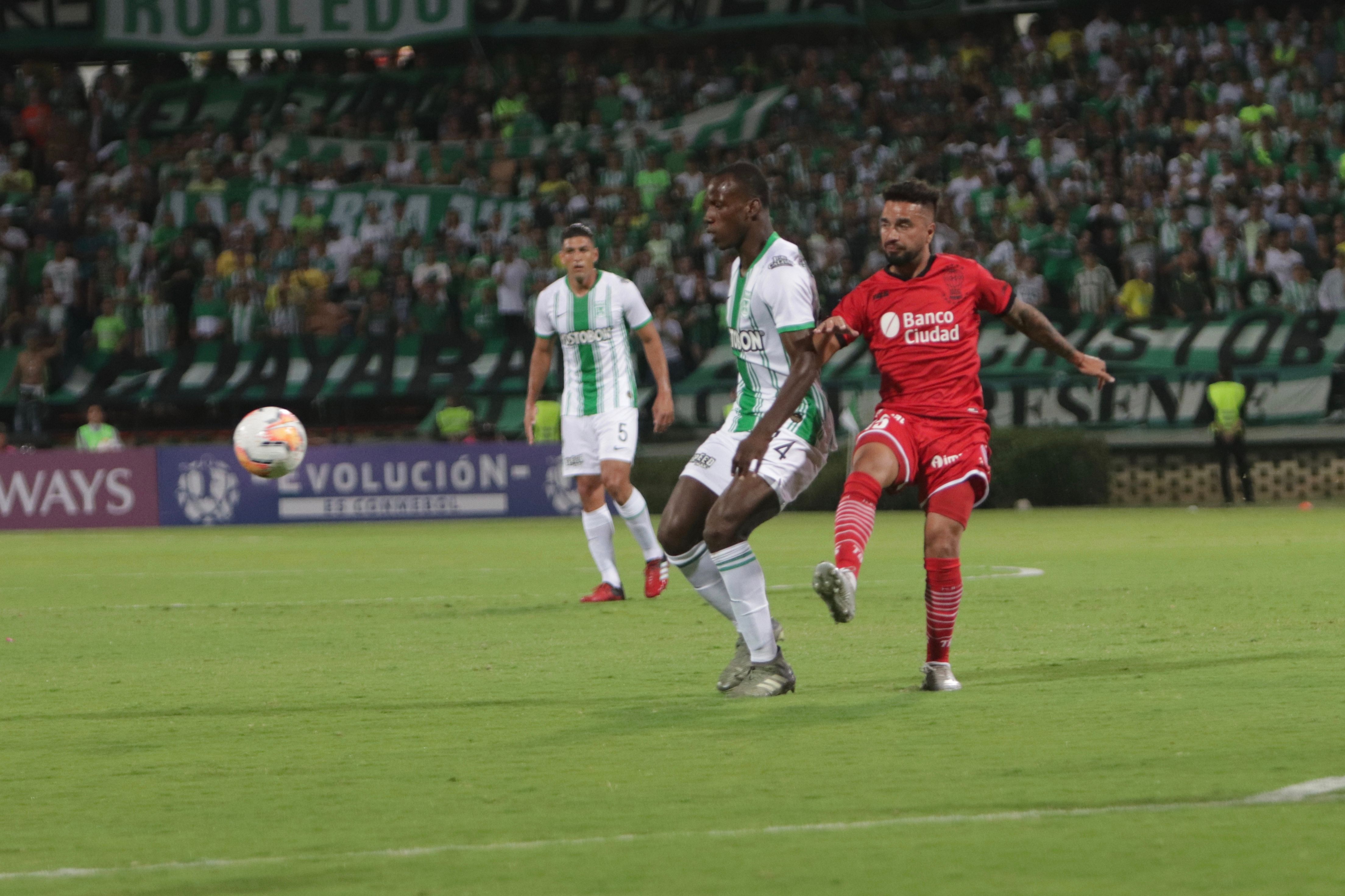 Atlético Nacional - Huracán Sudamericana 2020