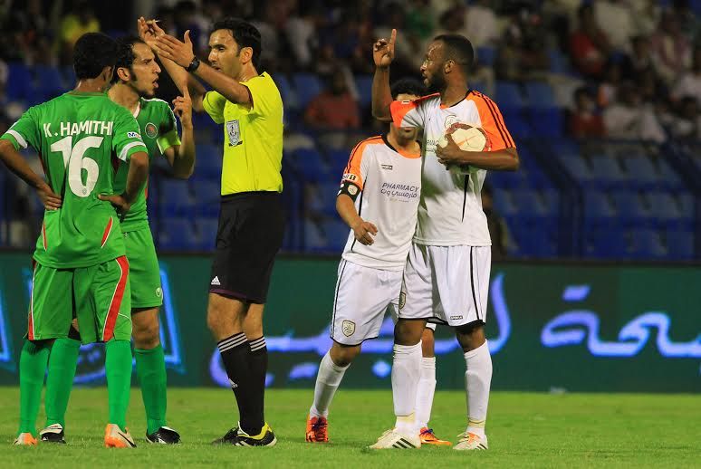 الشباب والاتفاق