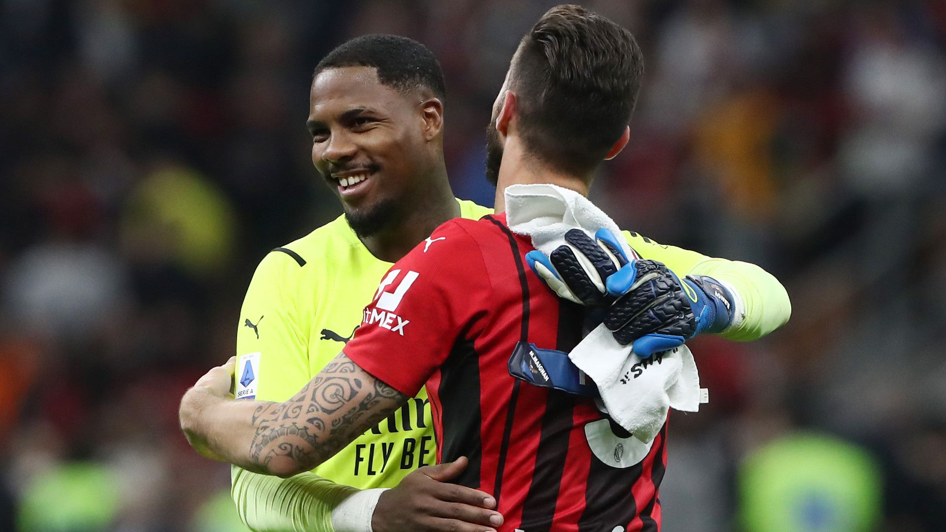 Mike Maignan Olivier Giroud Milan Genoa Serie A 15042022