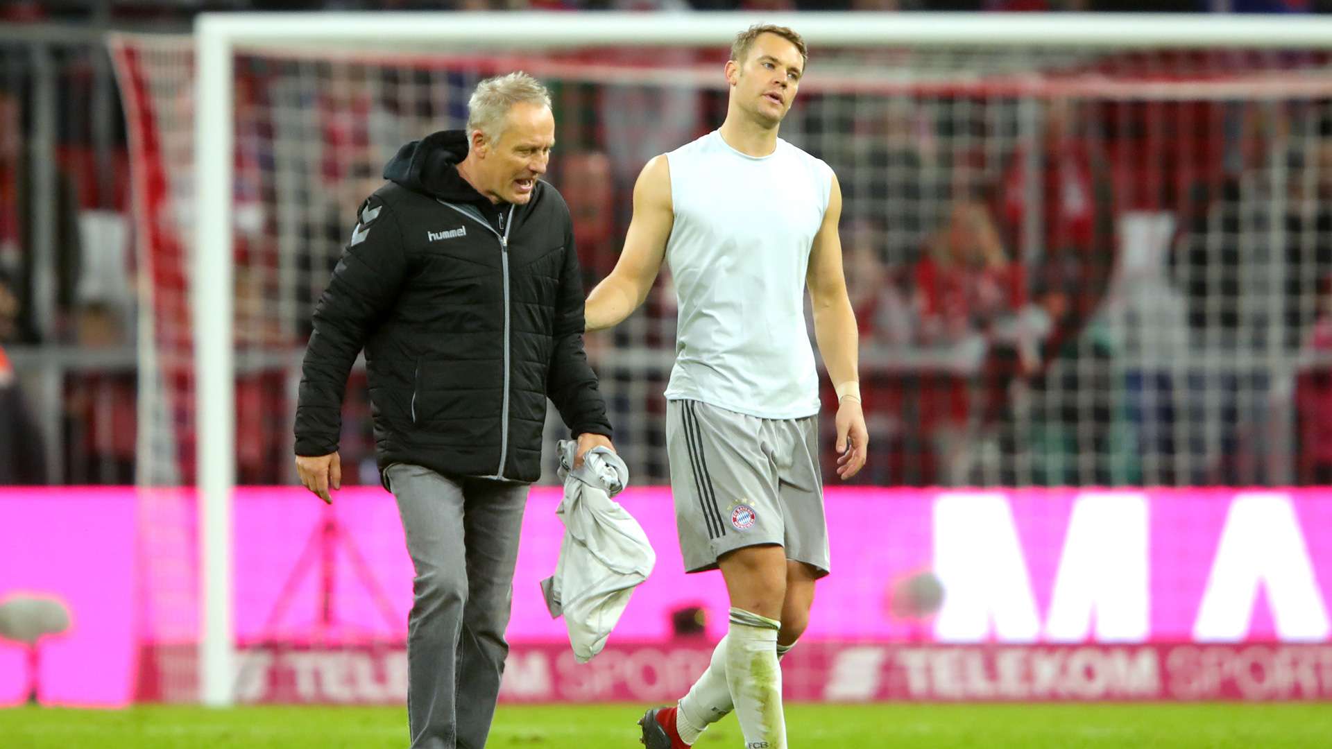 Christian Streich Manuel Neuer SC Freiburg Bayern München Bundesliga 03112018