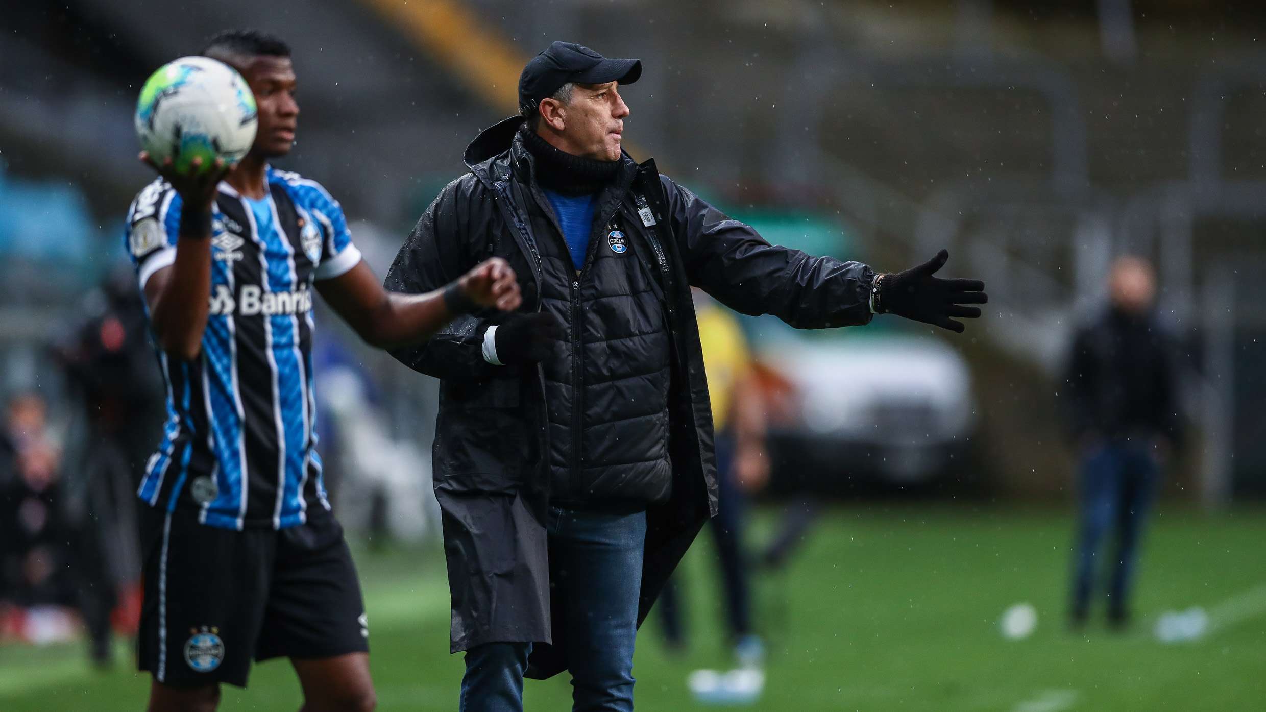 Renato Gaúcho comanda Grêmio
