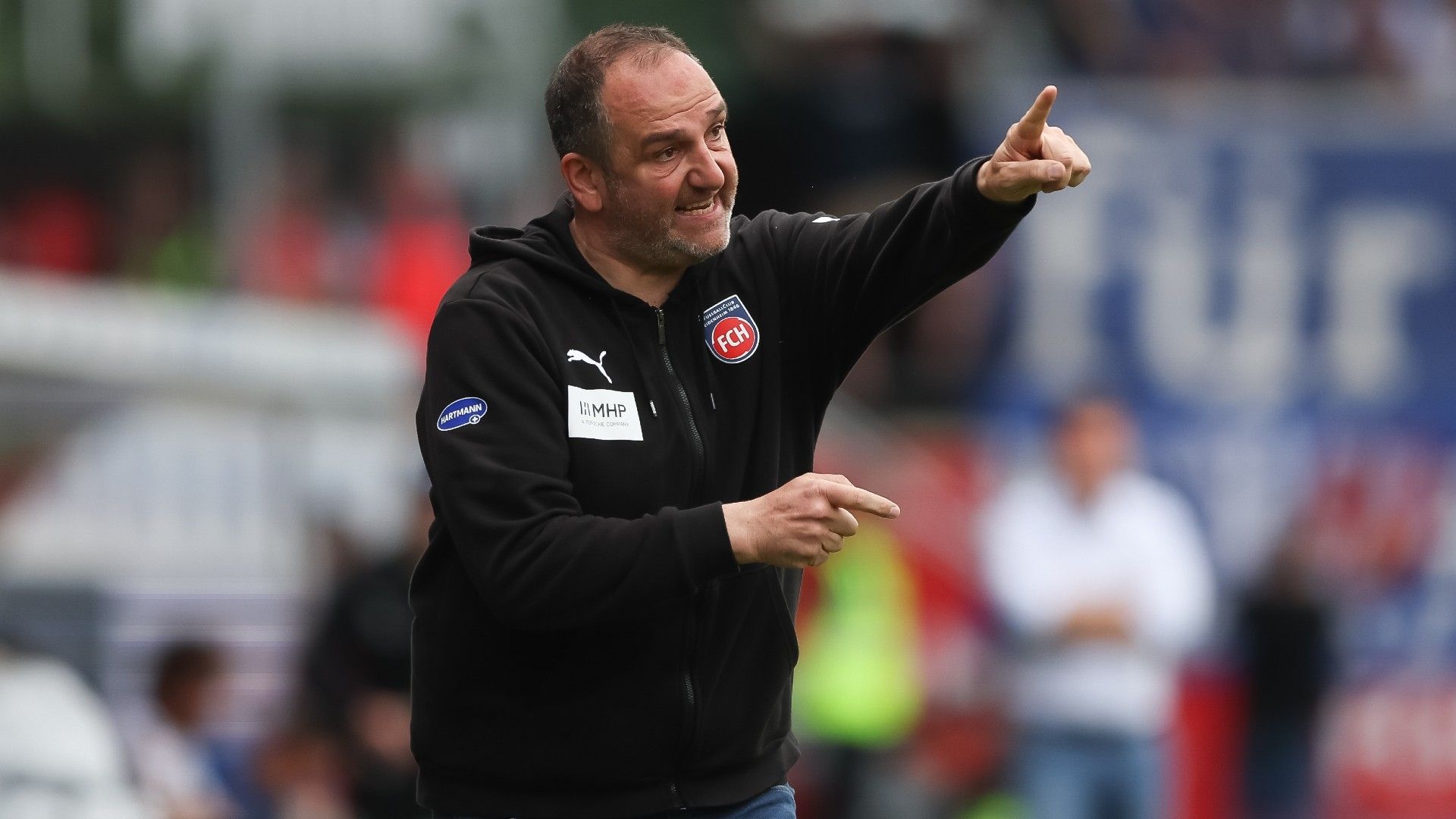 Frank Schmidt , head coach of 1. FC Heidenheim