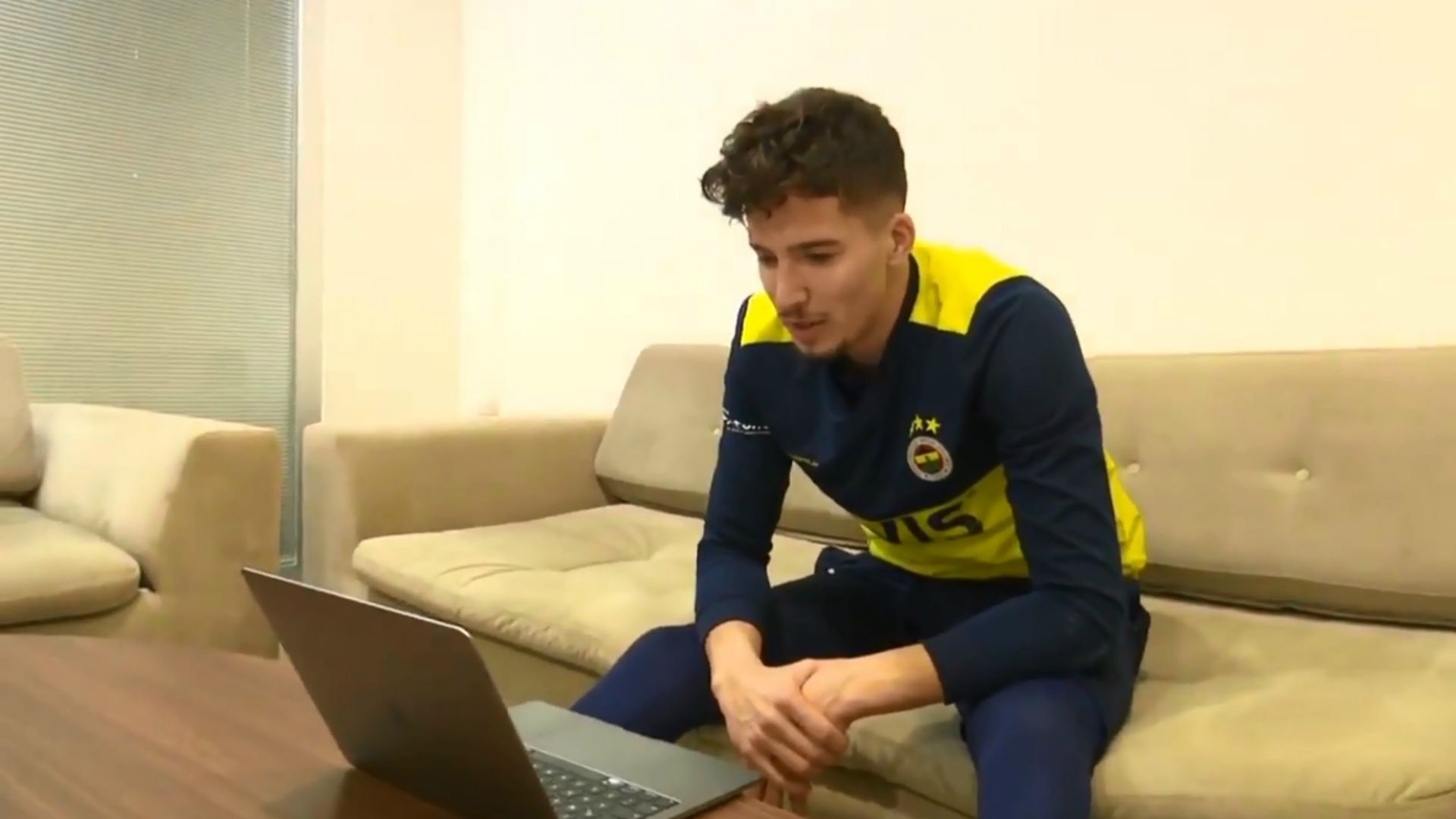 Fenerbahce Emir goruntulu konusma