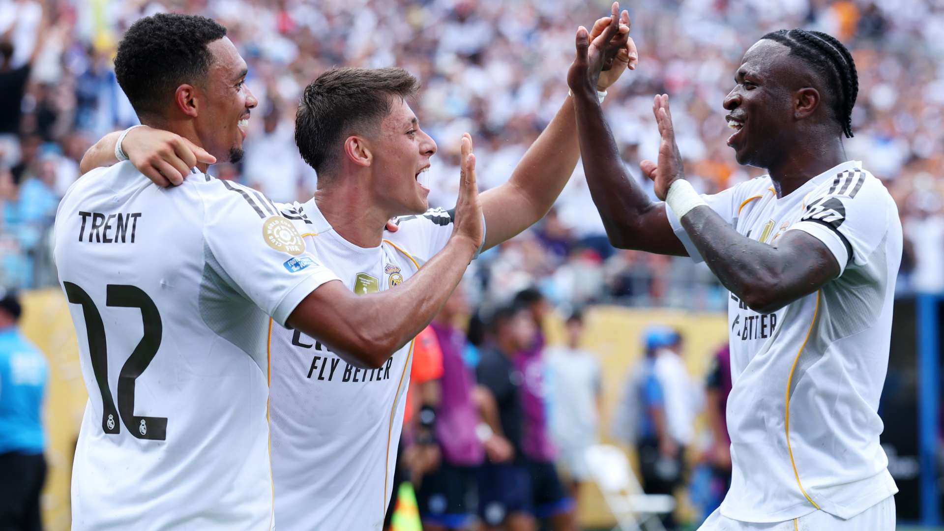 Trent Alexander-Arnold Vinicius Junior Real Madrid 2025