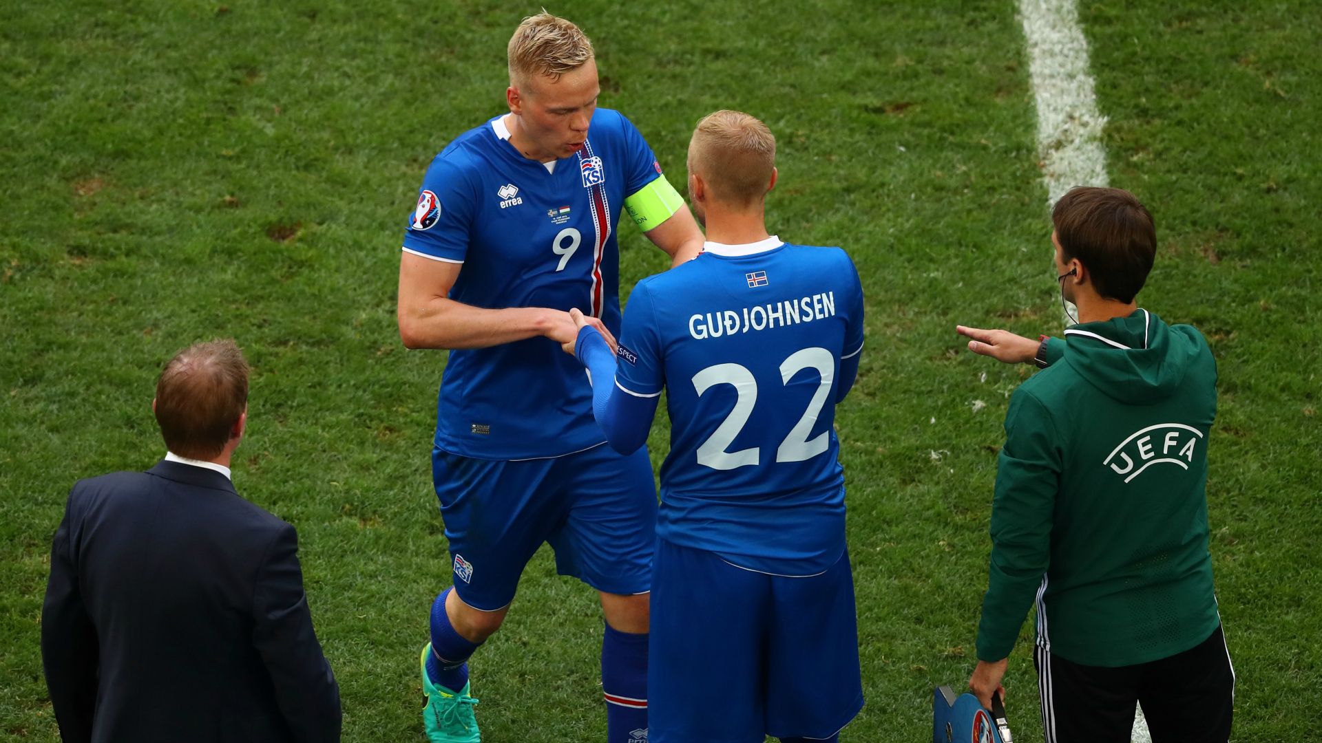 Gudjohnsen Iceland Hungary