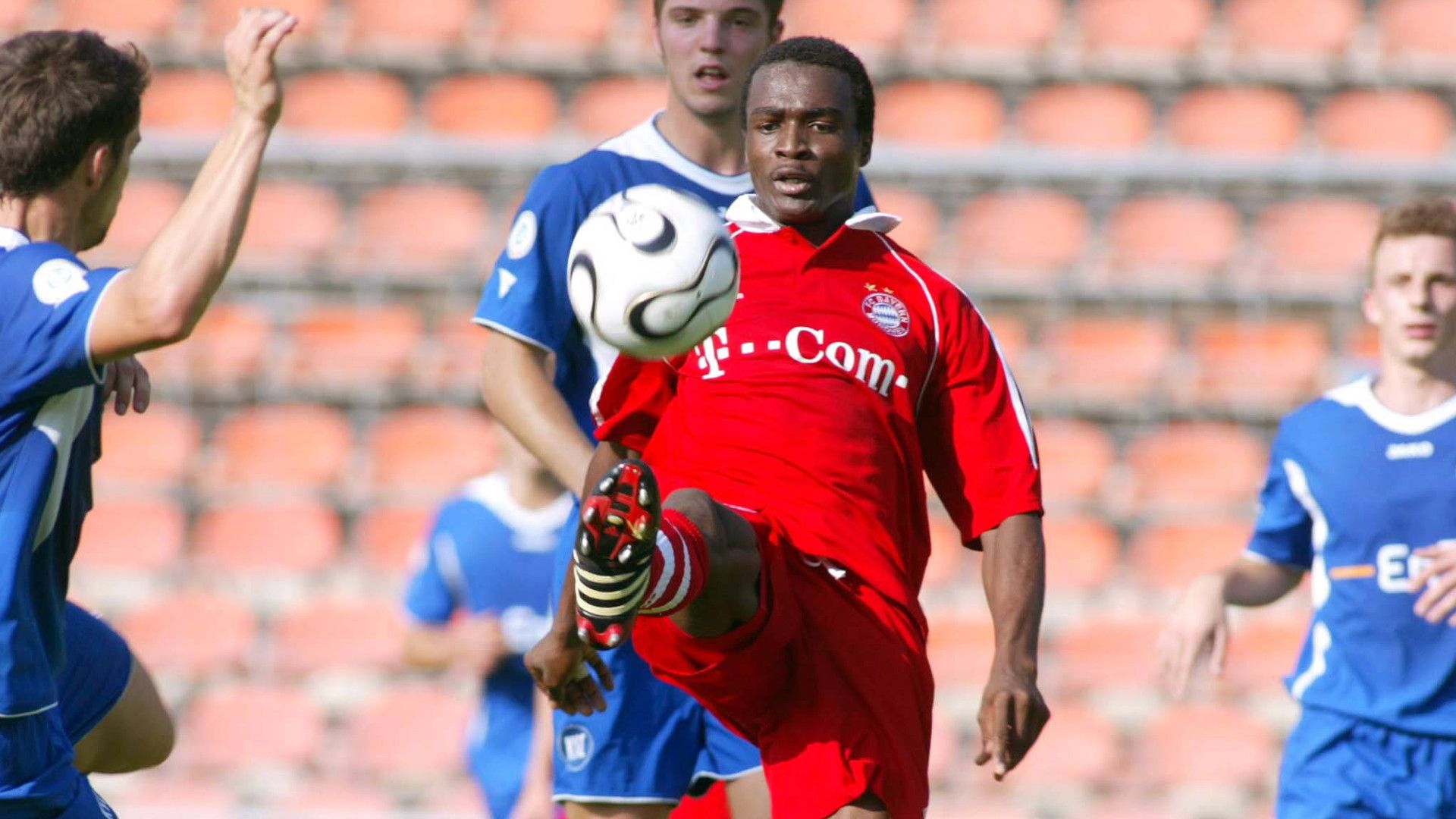 GERMANY ONLY: LOUIS NGWAT-MAHOP BAYERN MÜNCHEN