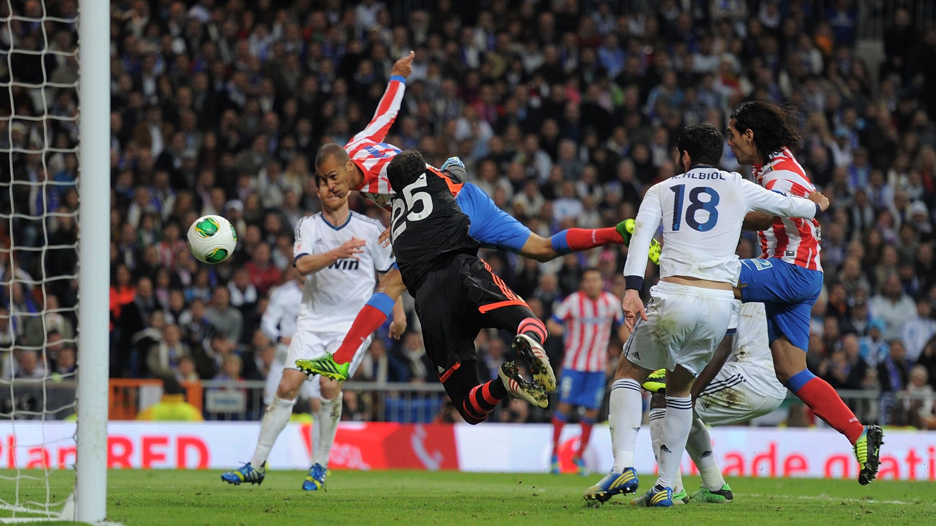 Miranda Real Madrid Atletico Madrid Copa del Rey 2013