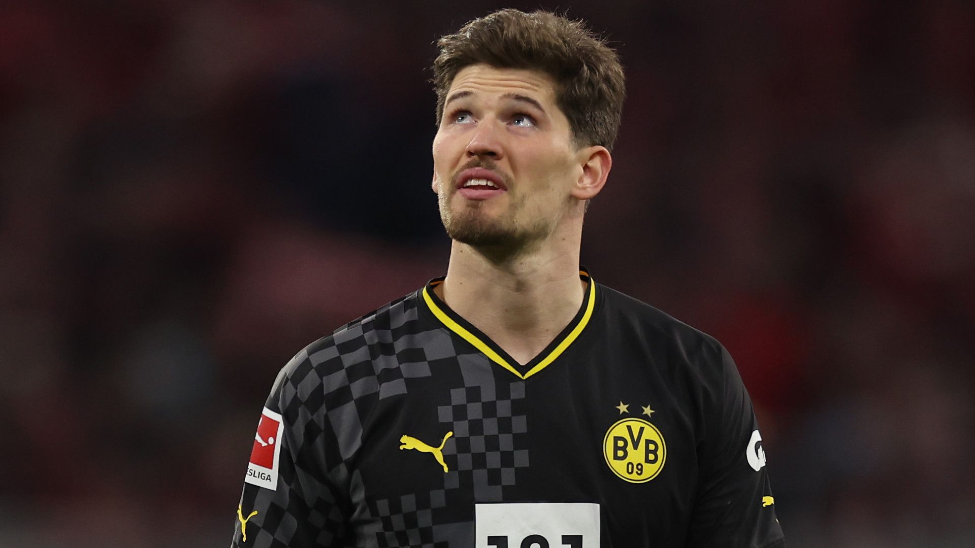 GREGOR KOBEL BORUSSIA DORTMUND BUNDESLIGA 01042023