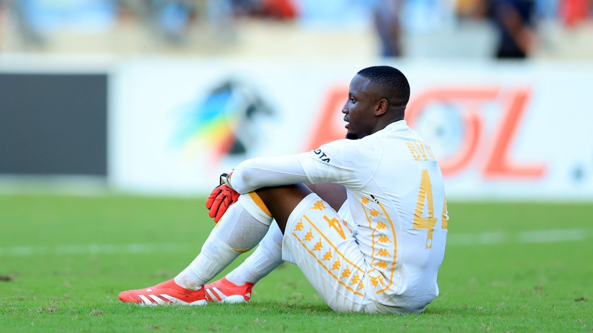 Kaizer Chiefs legend Itumeleng Khune claims 'struggling & inconsistent'  Bruce Bvuma refused his advise but Ronwen Williams took it - 'I fail to  understand why he didn't listen' | Goal.com South Africa