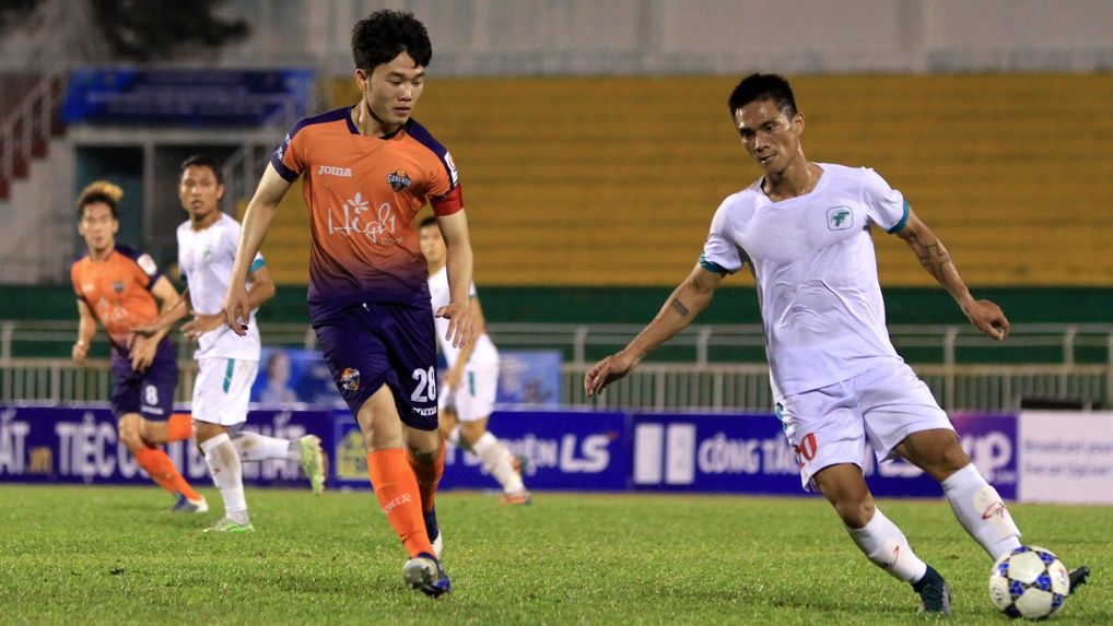 Lương Xuân Trường Gangwon FC Liên quân TPHCM 9/6