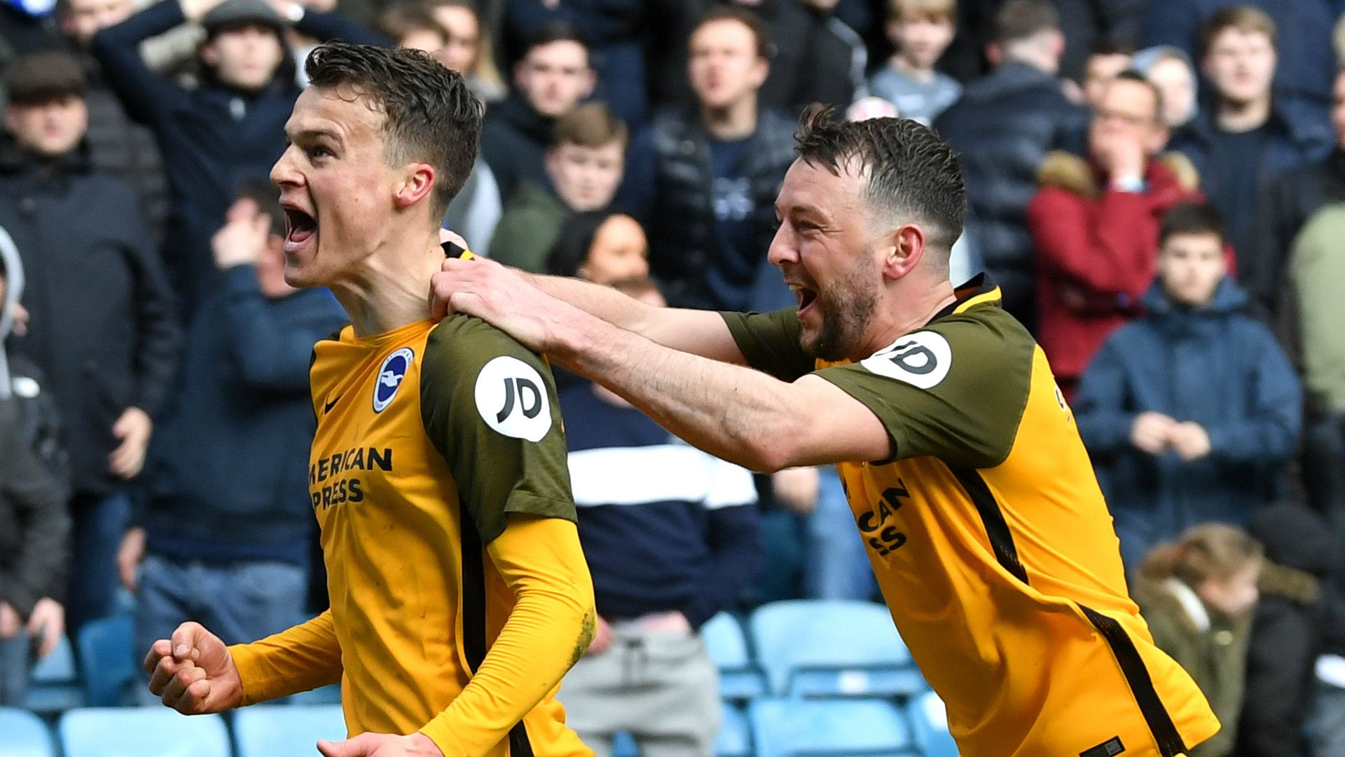 Solly March Brighton 2018-19