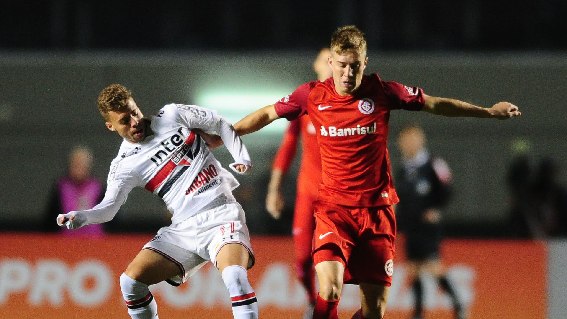 Charles Lucas Fernandes Sao Paulo Internacional Brasileirao Serie A 05062018