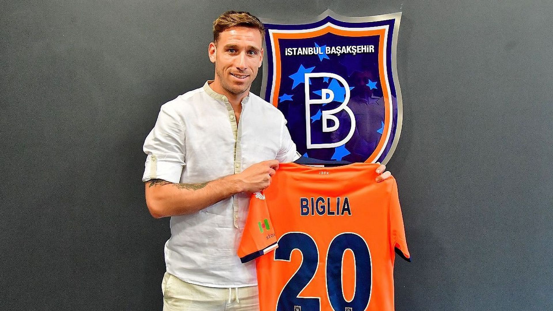 Lucas Biglia Basaksehir 2022