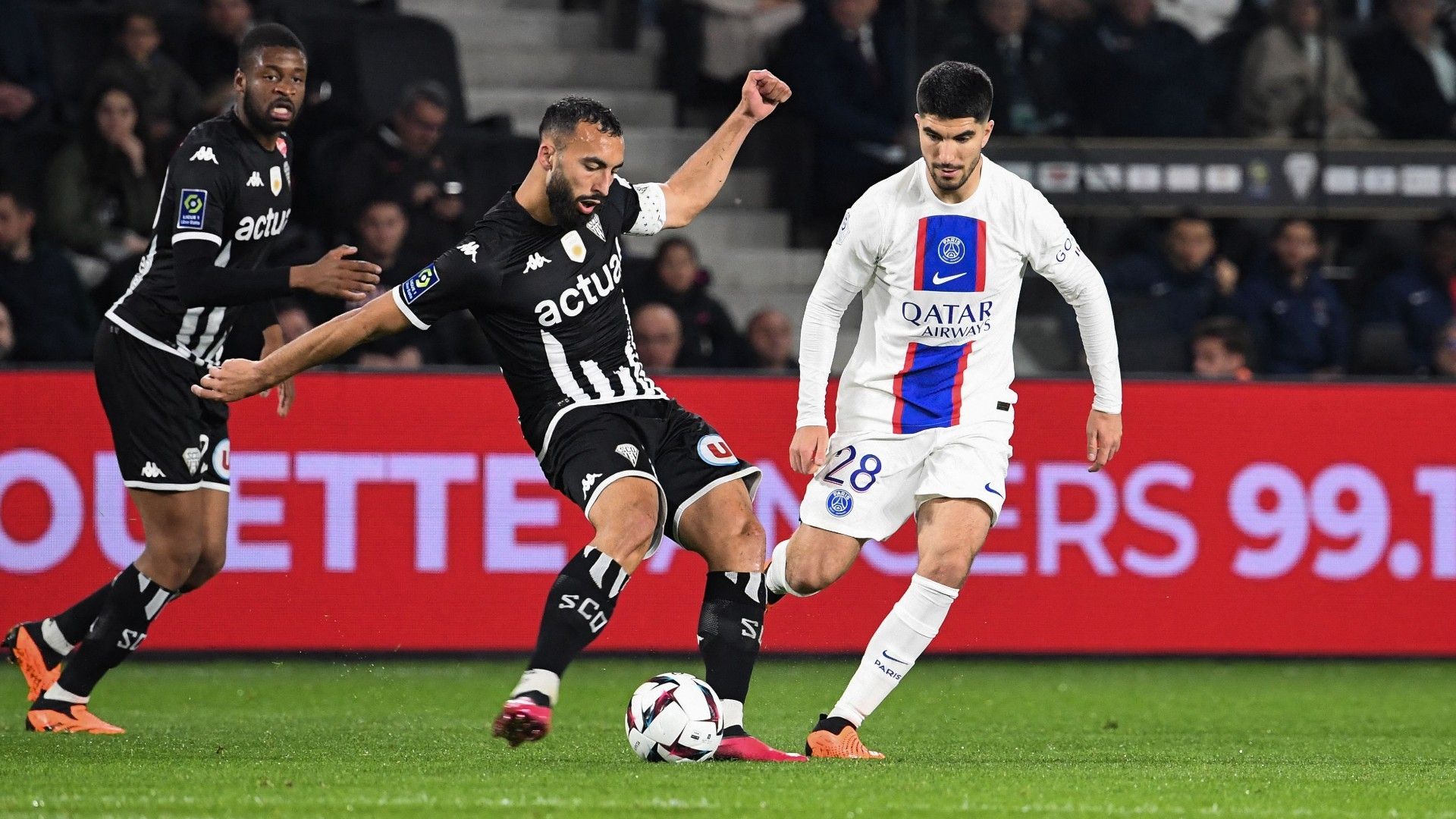 carlos-soler-psg-angers-2022-23