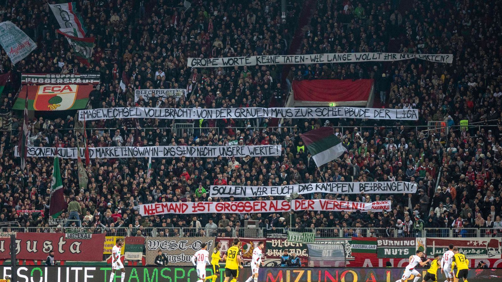 FC Augsburg Fans