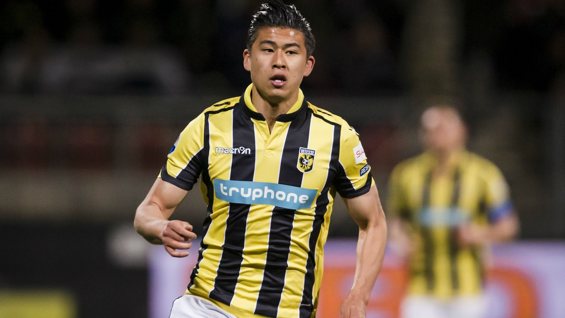 Yuning Zhang, Vitesse, 04152017
