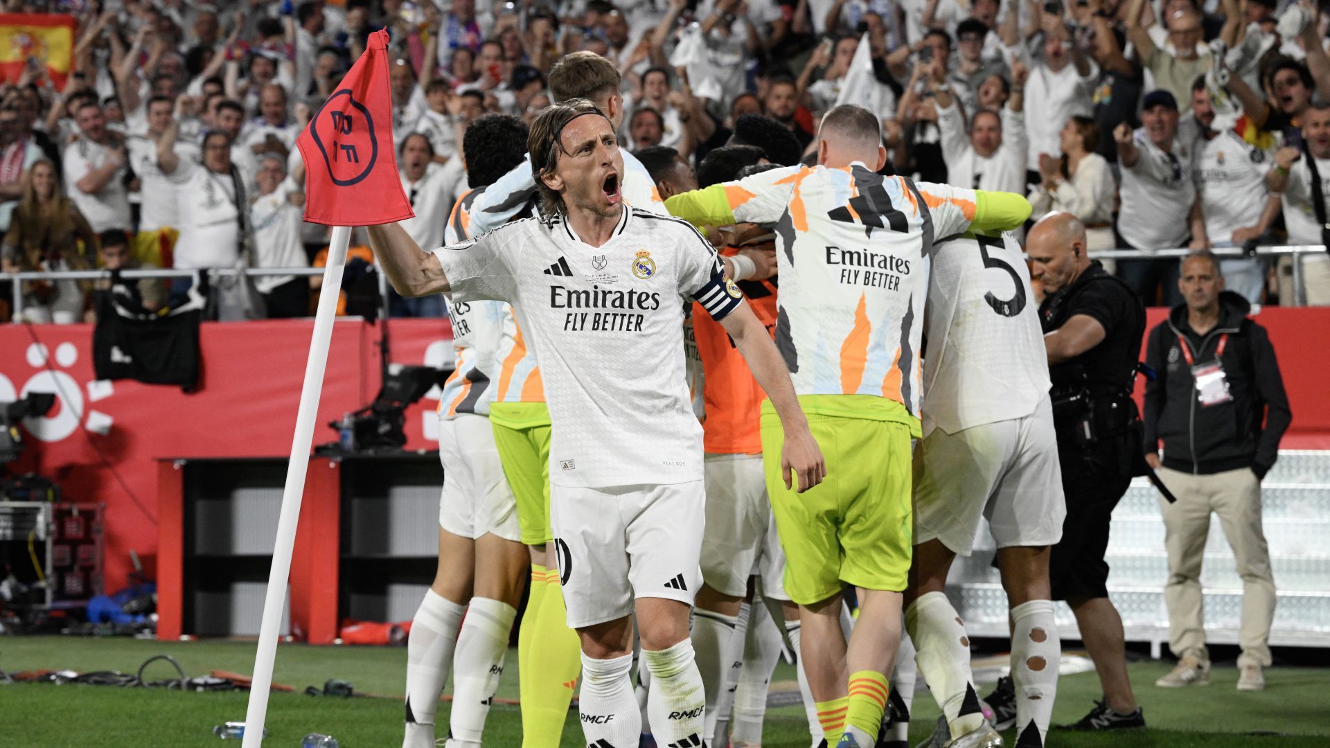 Luka Modric Barcellona Real Madrid