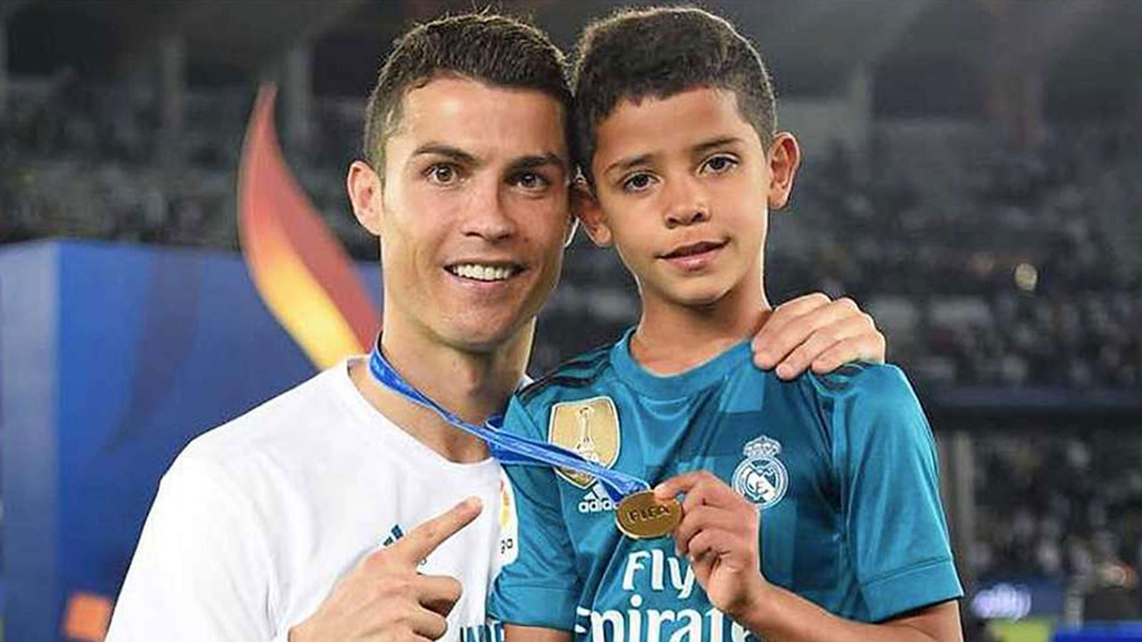 Ronaldo and his son 2
