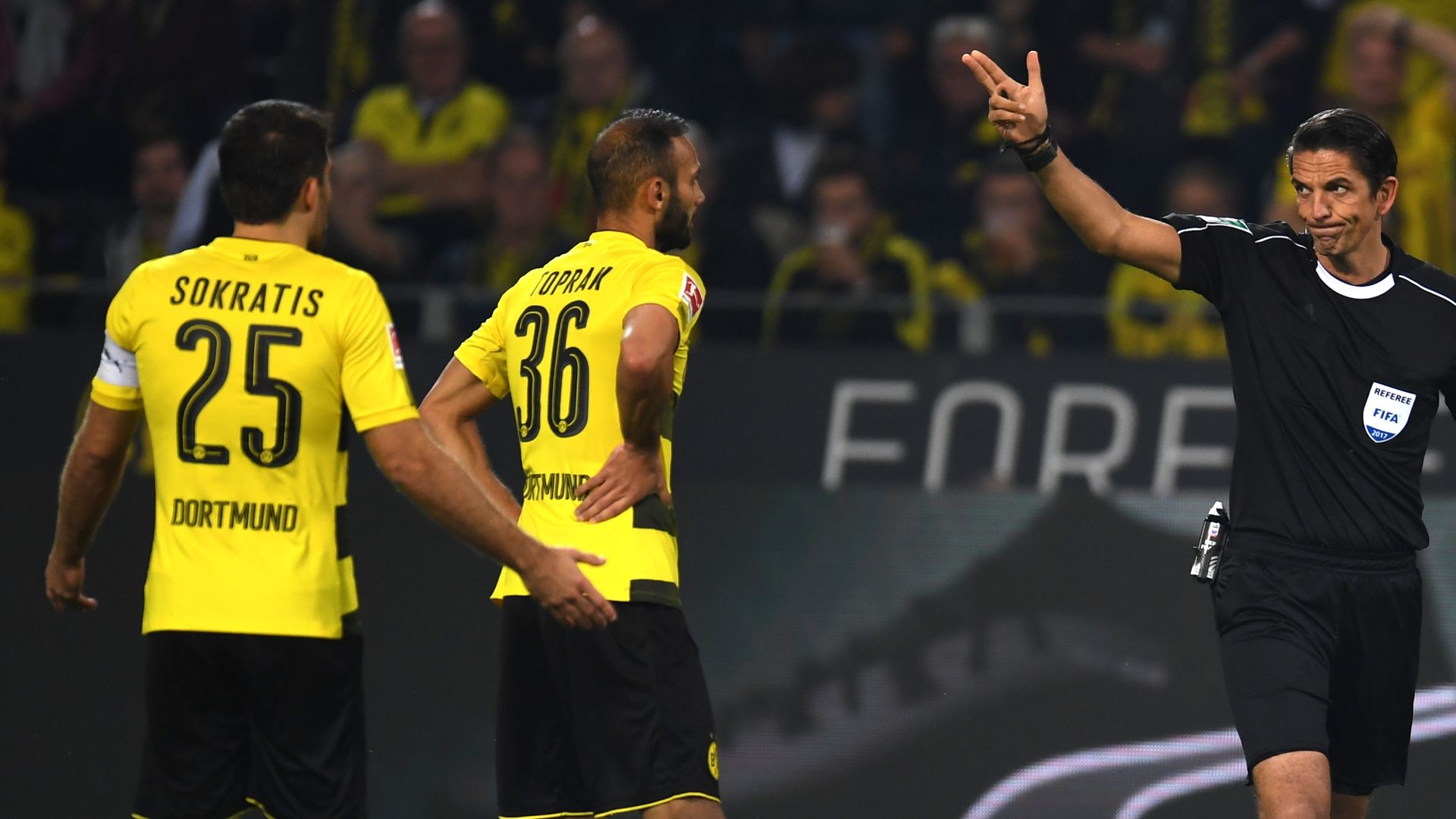 Sokratis Dortmund Leipzig 10142017