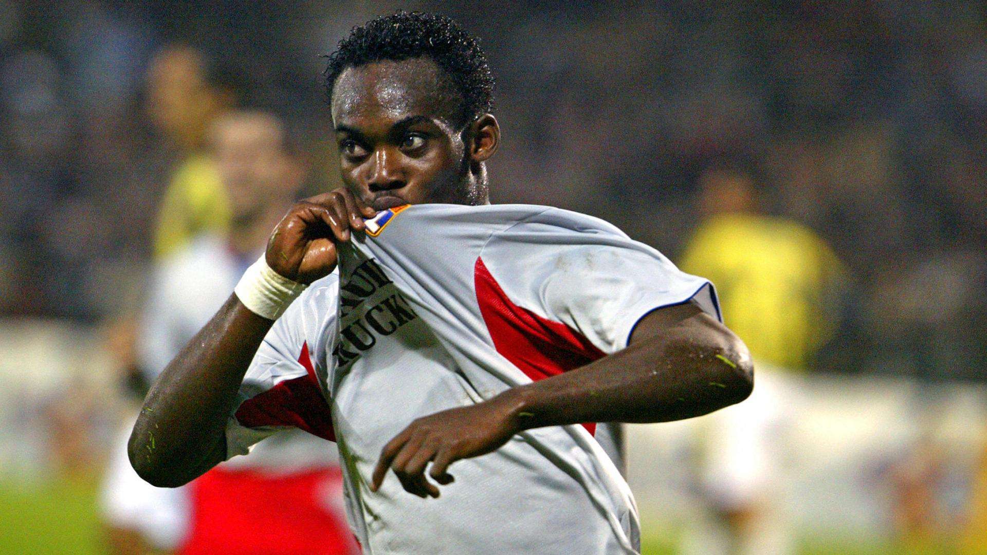 Michael Essien 2004