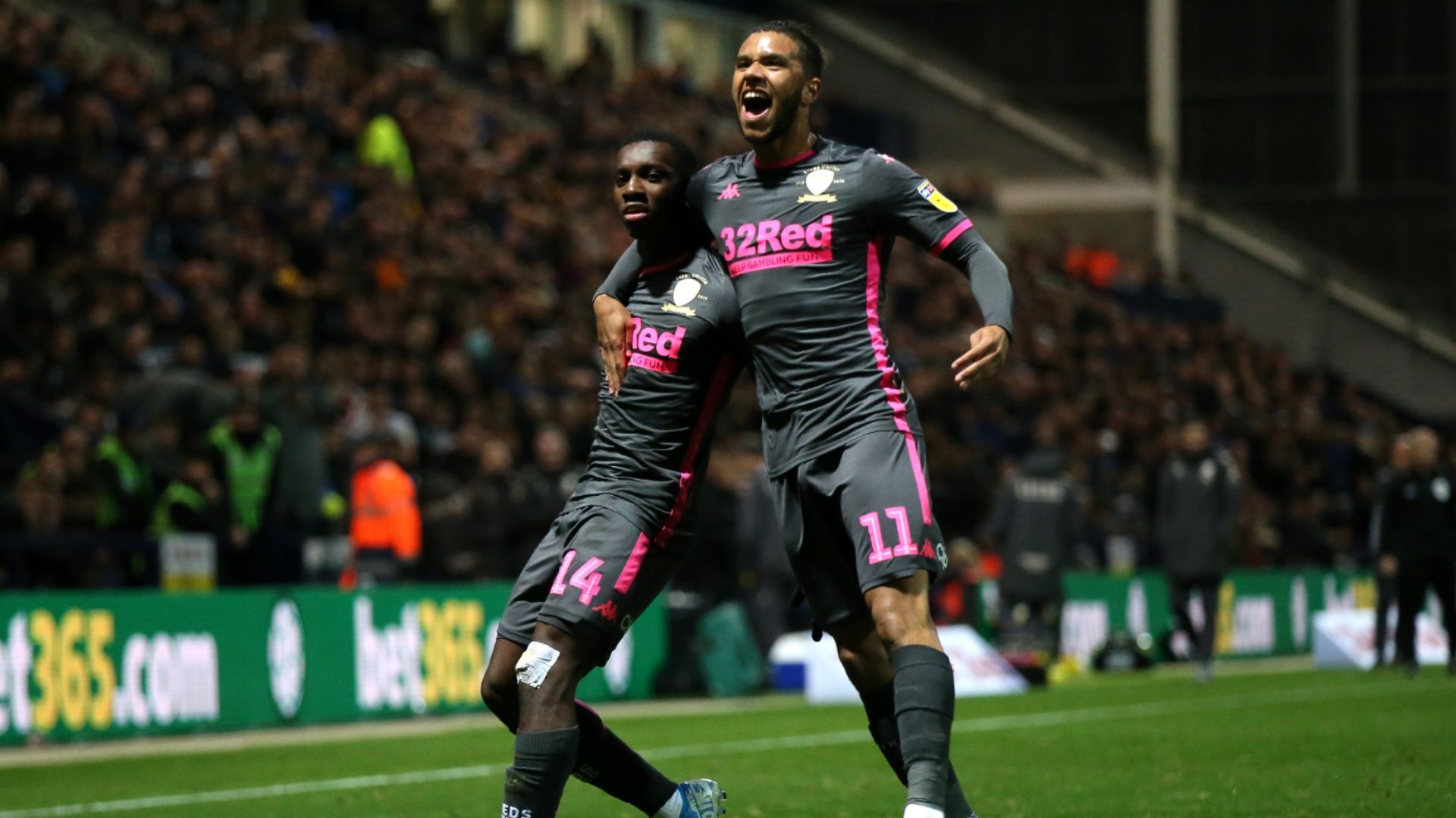 Eddie Nketiah Leeds United 2019-20