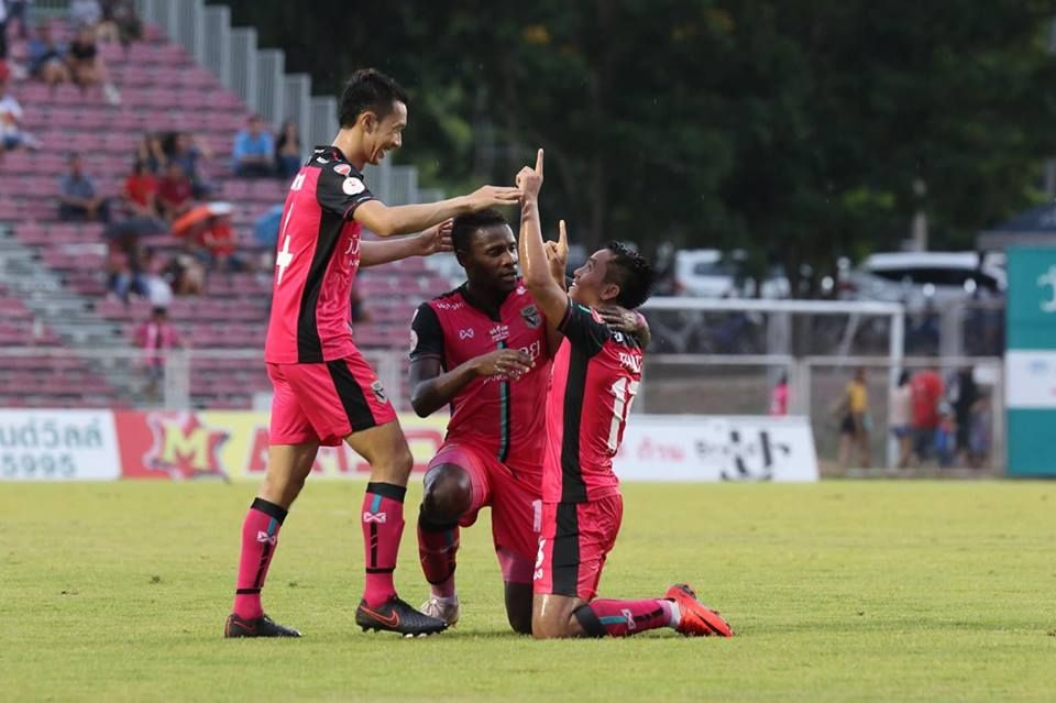 เฮนรี ดุมเบีย