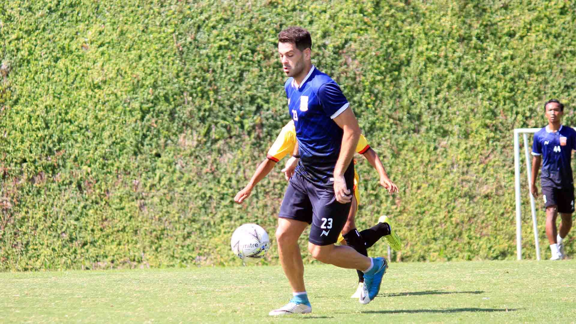 Juan Alsina - Borneo FC & Persekam Metro FC