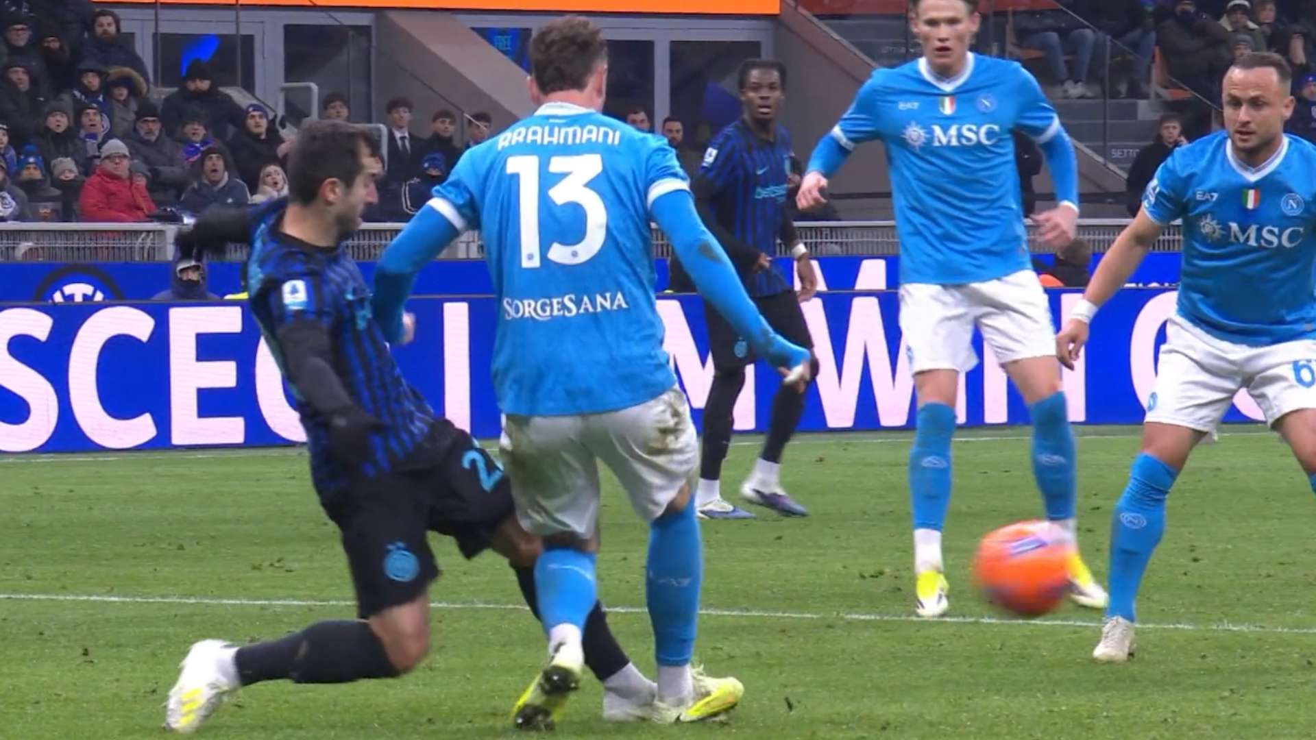 Rrahmani Mkhitaryan rigore Inter Napoli 11012026