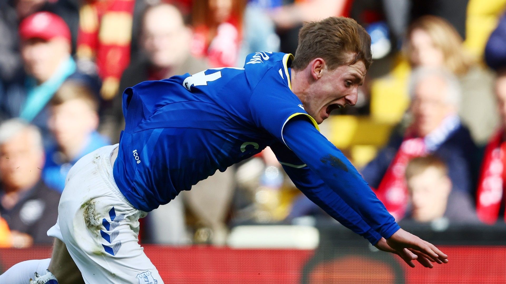 Anthony Gordon Everton Liverpool 2021-22