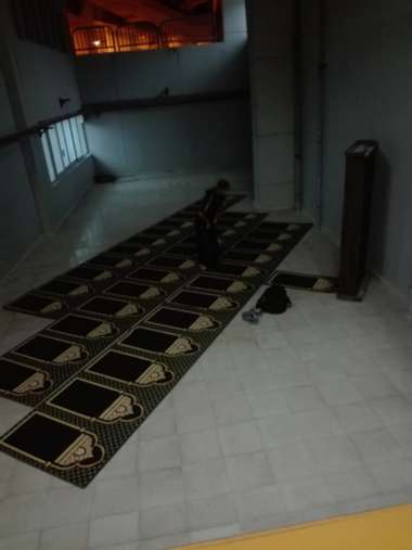 نجم الترجي فرجاني ساسي يلإضل الصلاة قبل أي لقاء صحفي 2