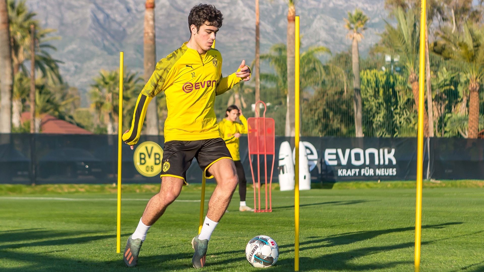 20200105_Giovanni Reyna_Dortmund