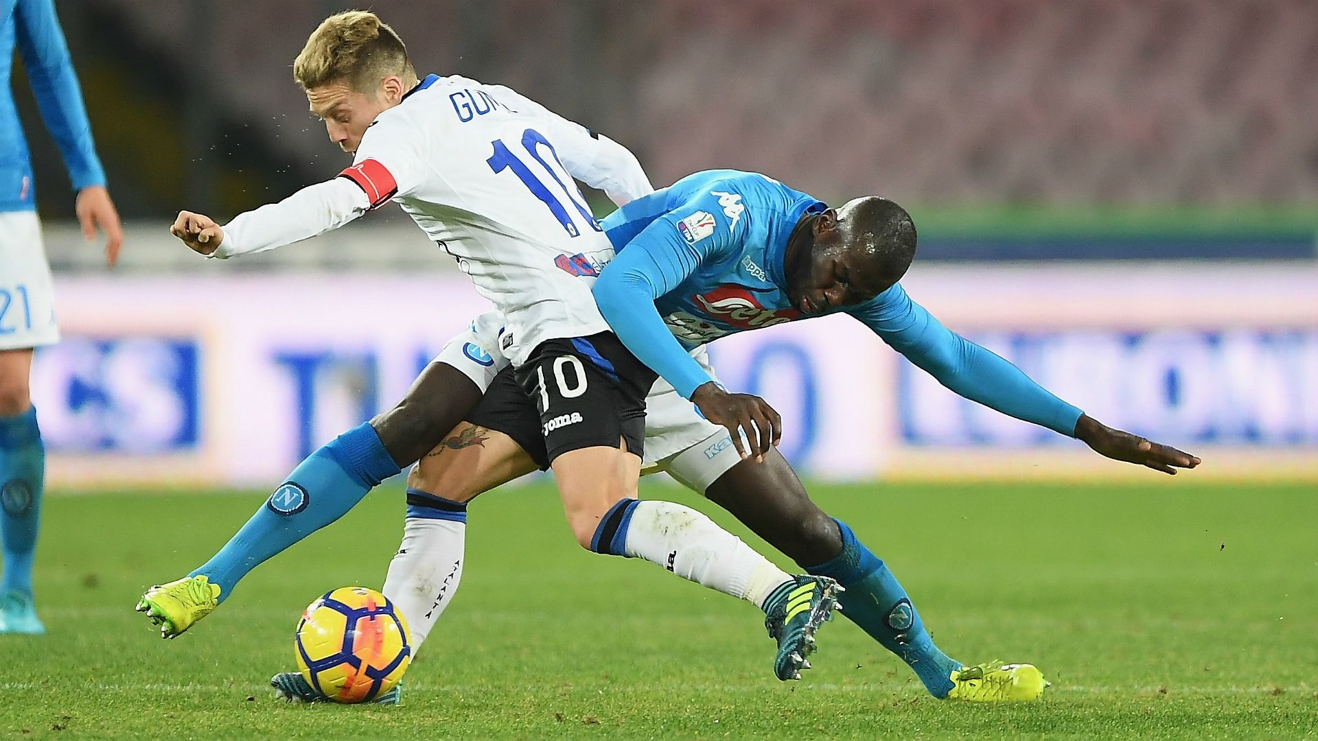 Alejandro Gomez Khalid Koulibaly Napoli Atalanta Coppa Italia