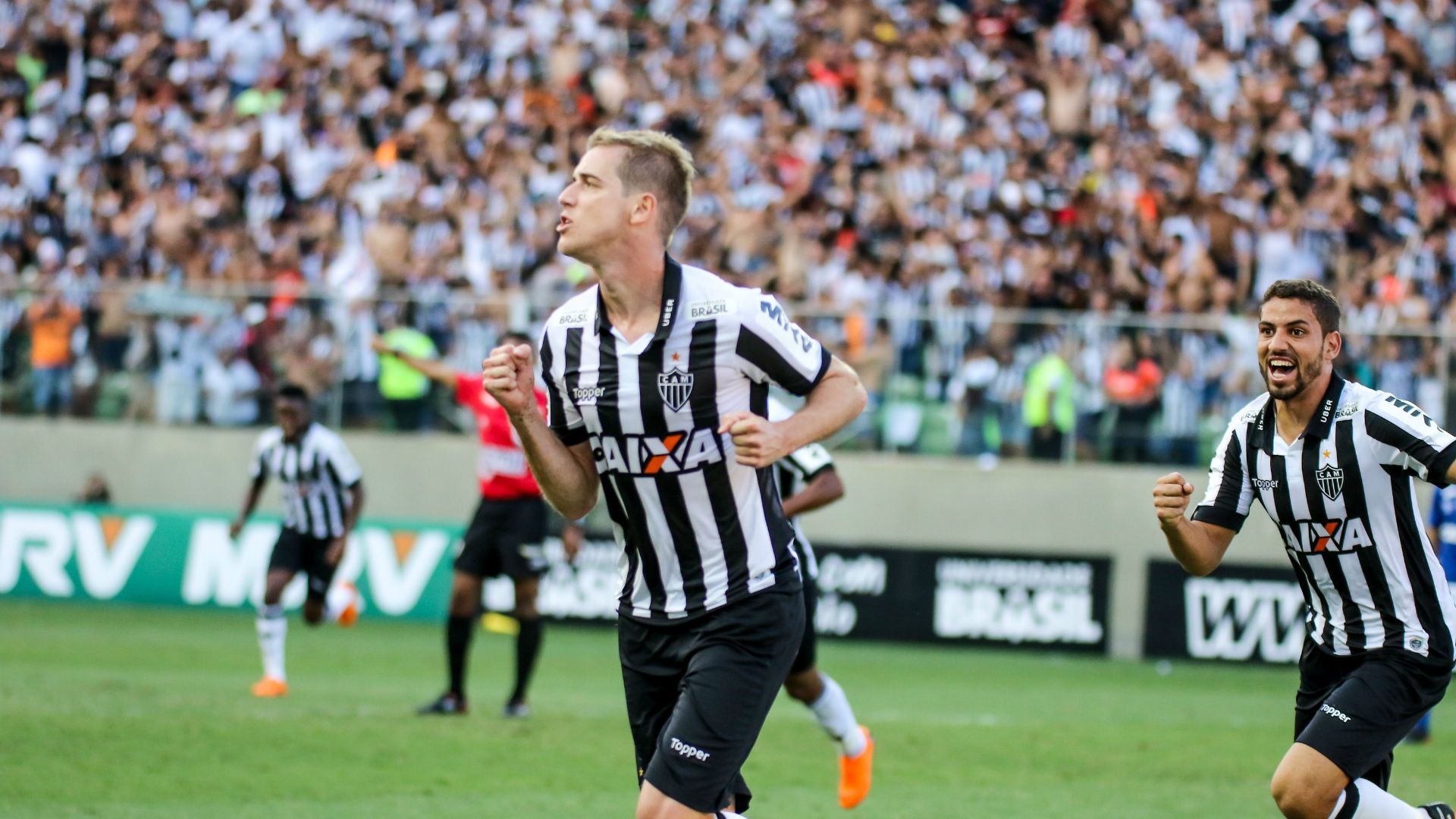Adilson Atlético-MG Cruzeiro Campeonato Mineiro 01042018