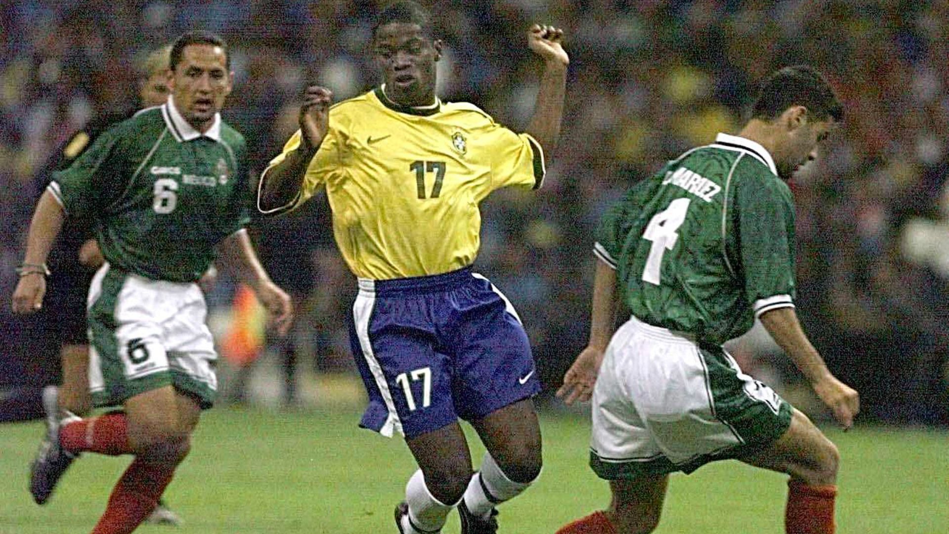 Rafa Marquez Mexico Beto Brazil 1999 Confederations Cup final