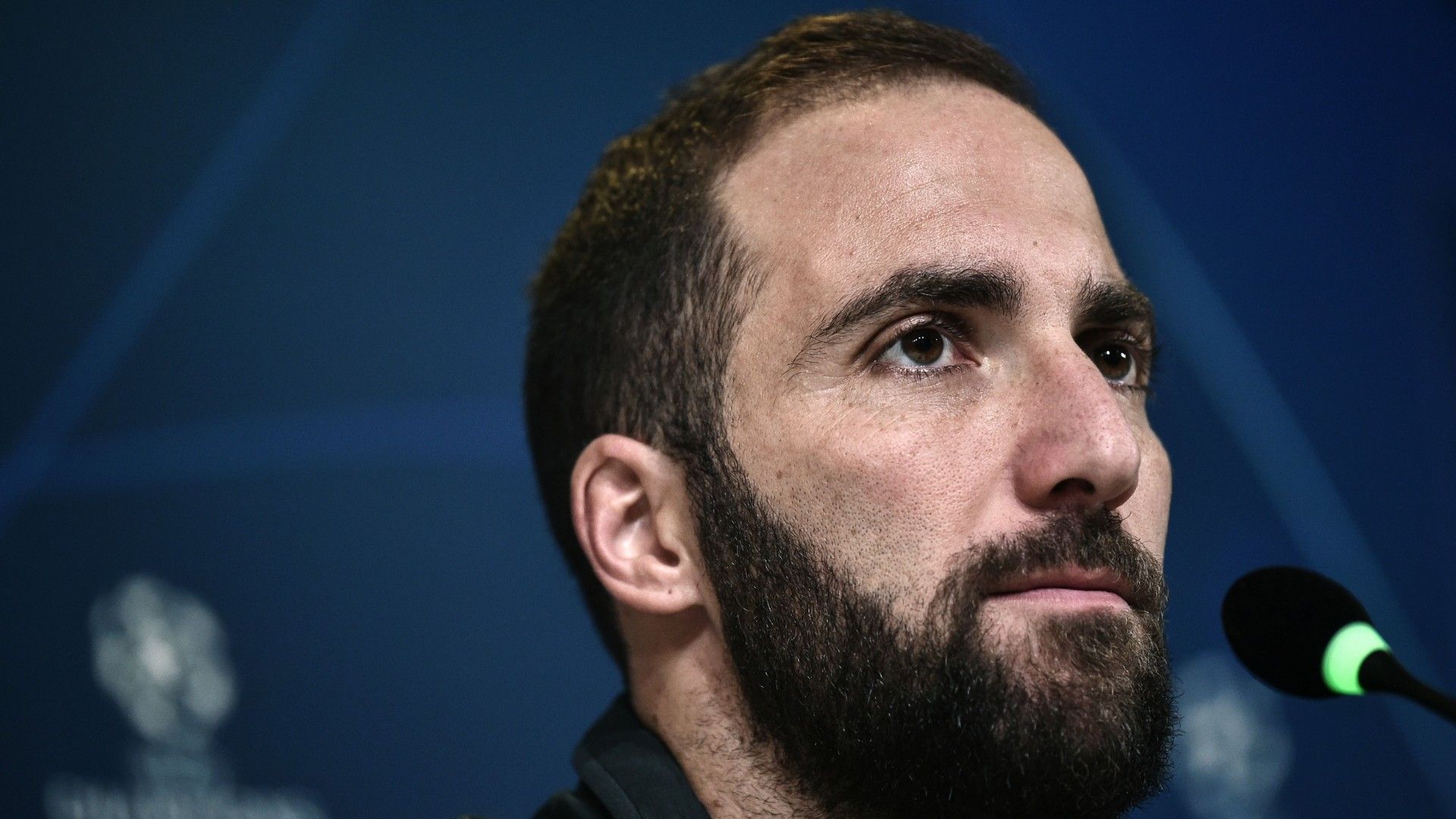 Gonzalo Higuain press conference