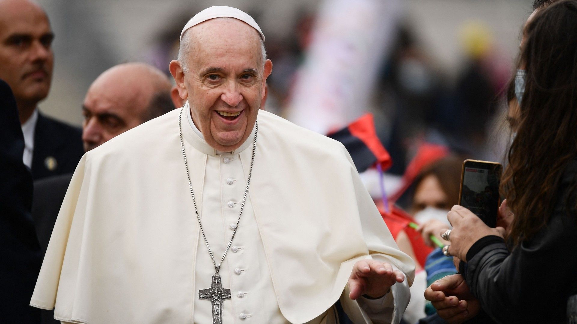 Pope Franziskus 12112021