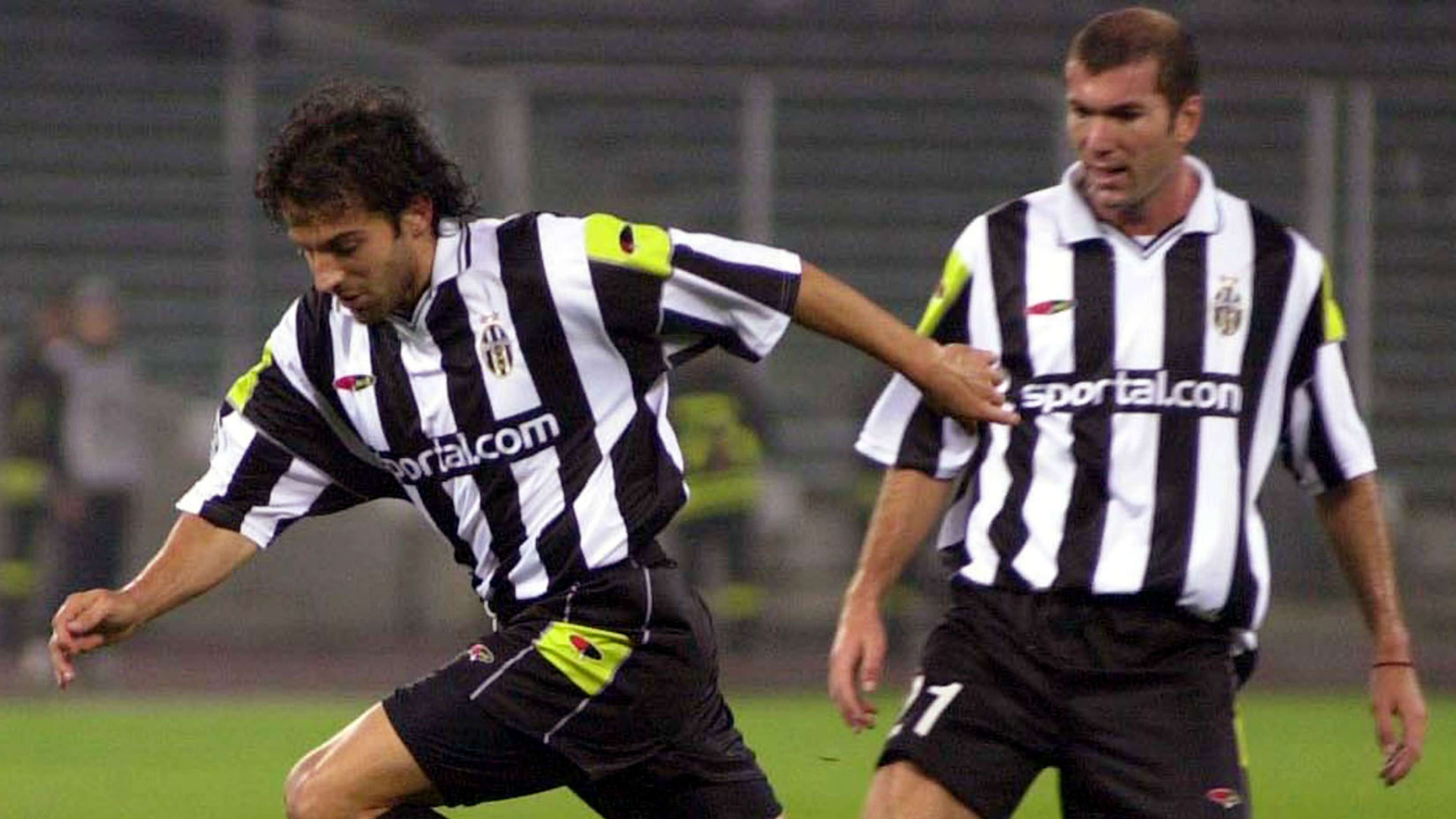 Alessandro Del Piero Zinedine Zidane Panathinaikos Juventus Champions League 08112000