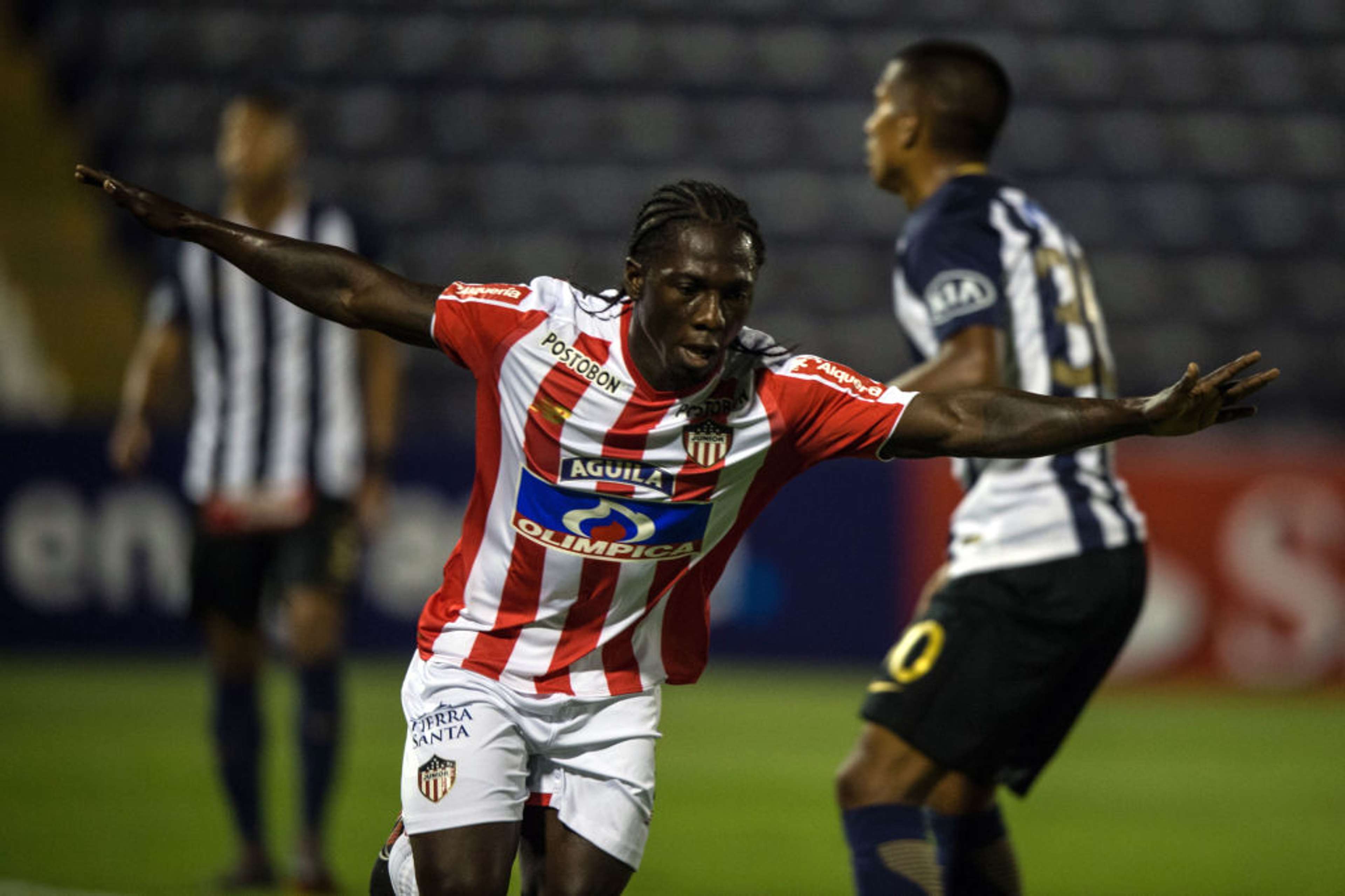 Yimmi Chará Junior gol a Alianza Lima