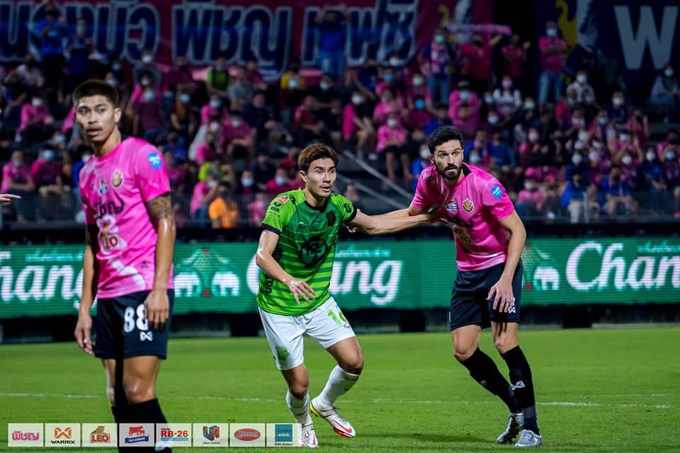 แอร์ตอน ทีราบัสซี