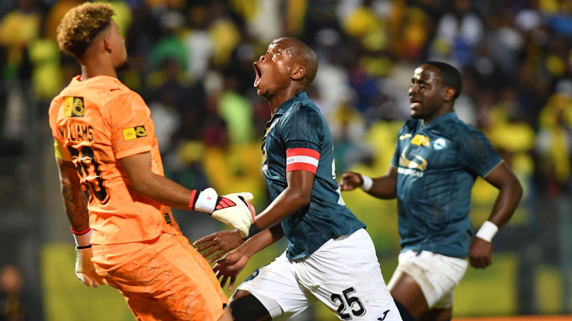 Ronwen Williams and Simphiwe Mcineka, Mamelodi Sundowns vs Richards Bay