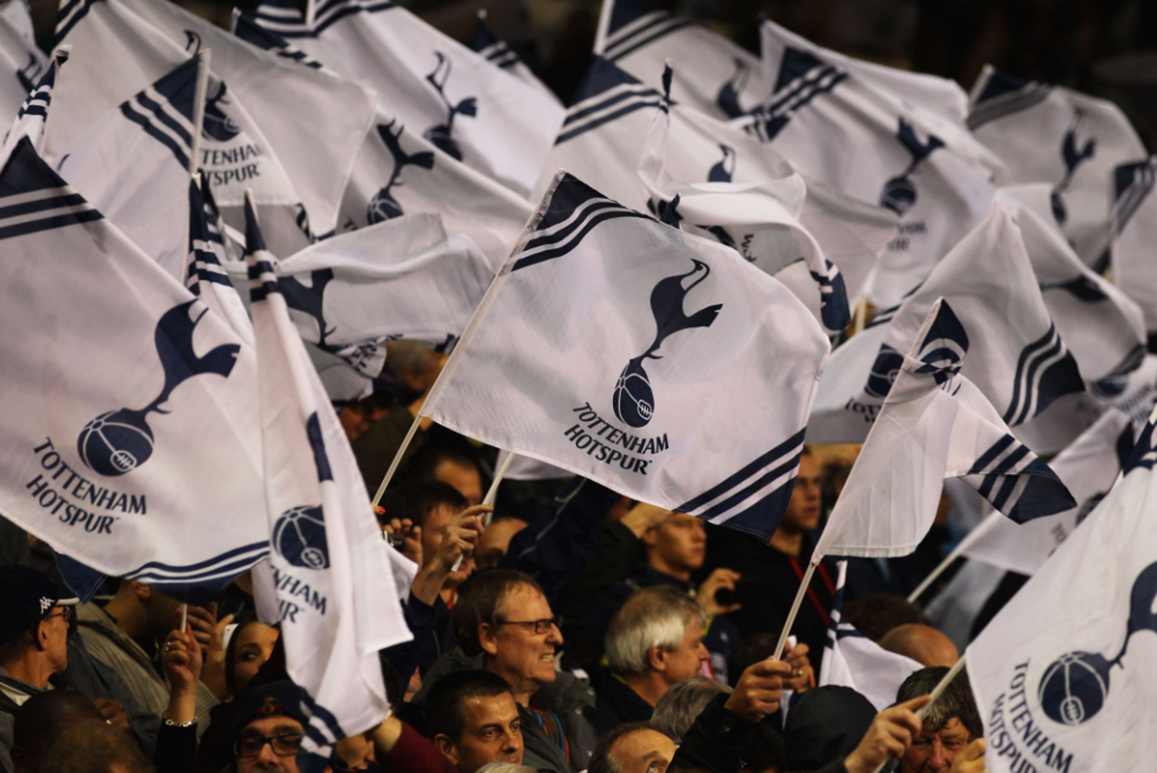 Tottenham Hotspur Flag , fans
