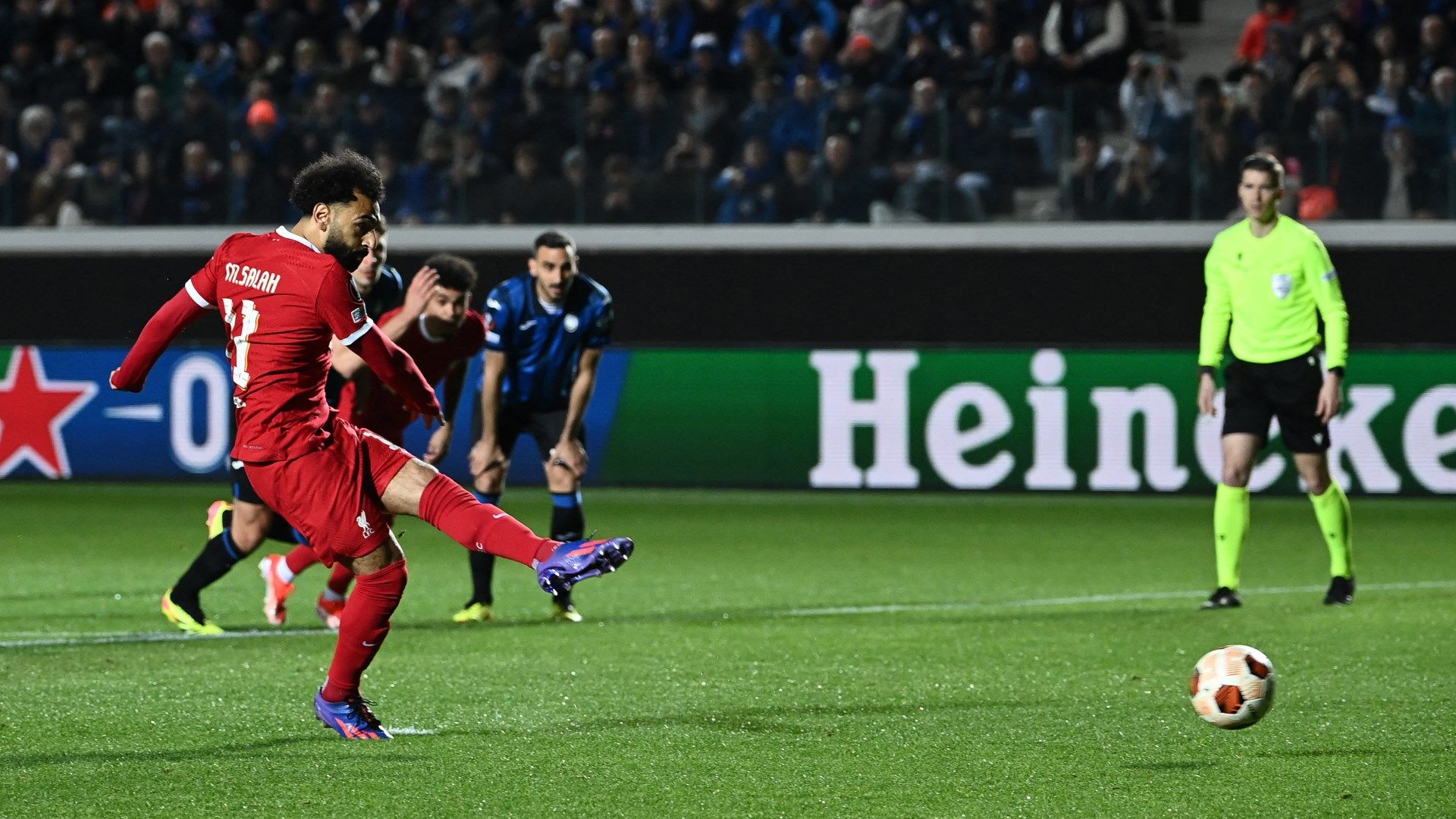 Mohamed Salah penalty Atalanta Liverpool Europa League 2023-24