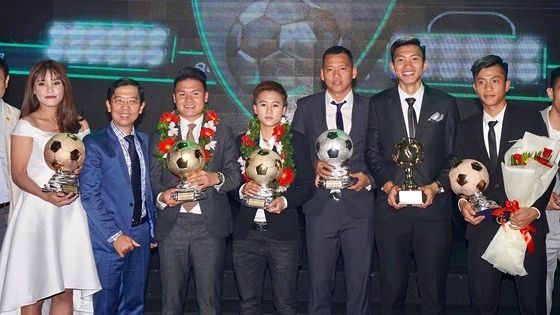 qua bong vang viet nam 1212021